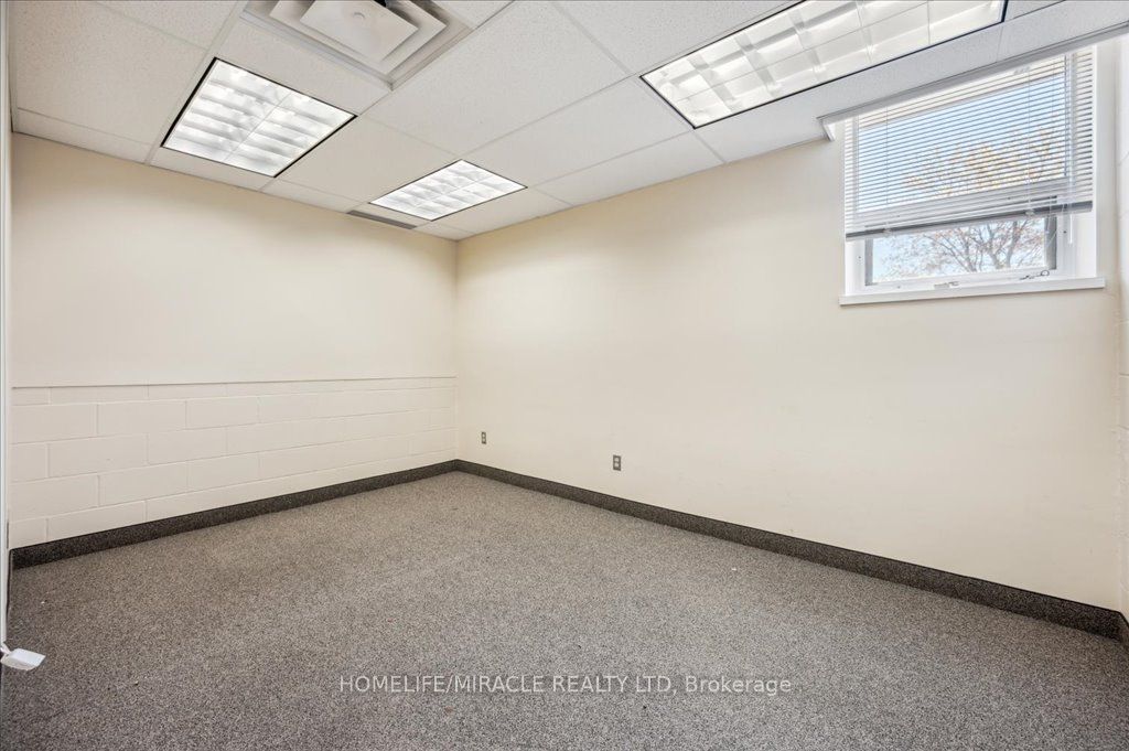 380 Hibernia Street Property Photo 40