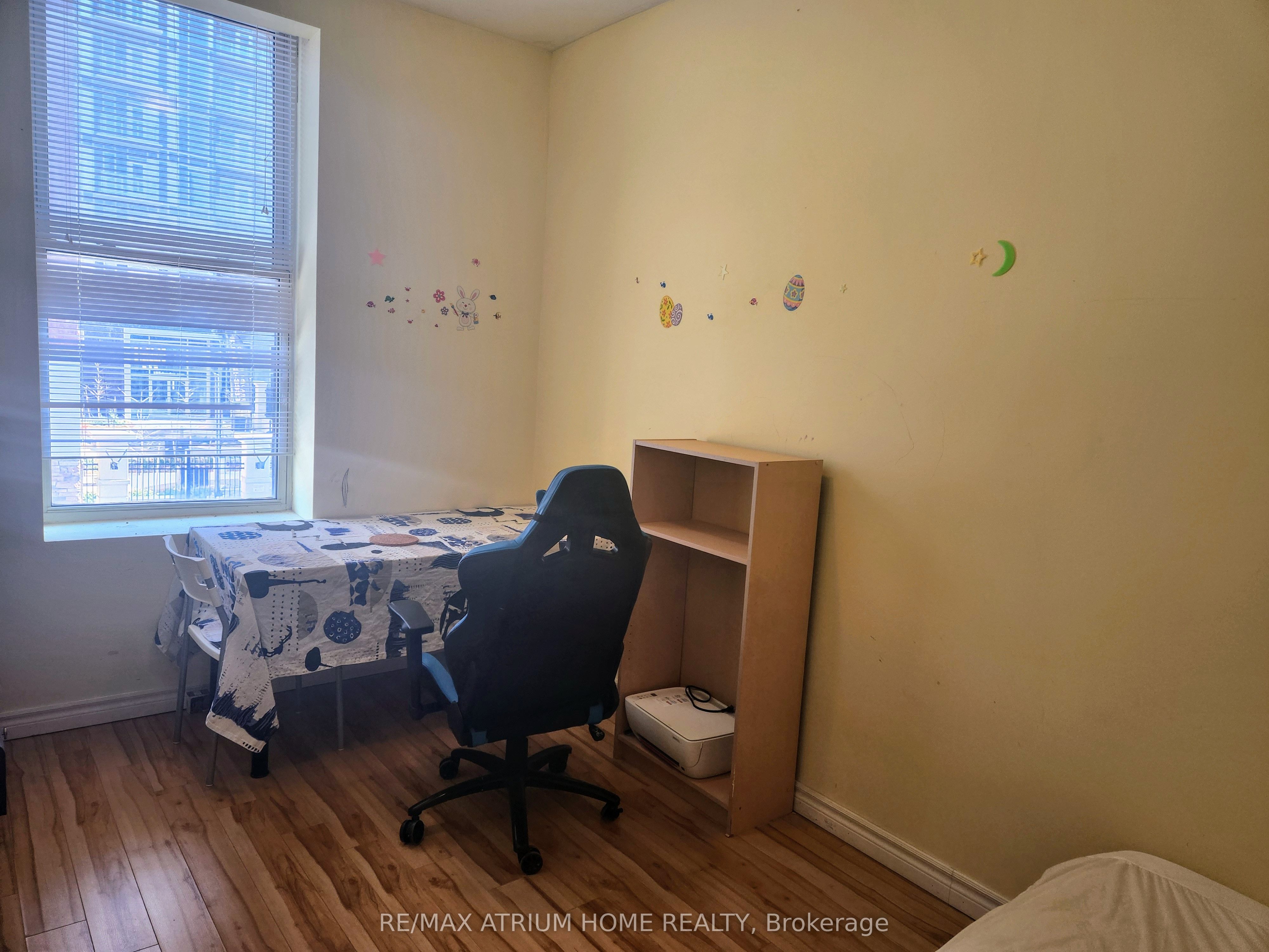 198 Dundas Street Property Photo 7