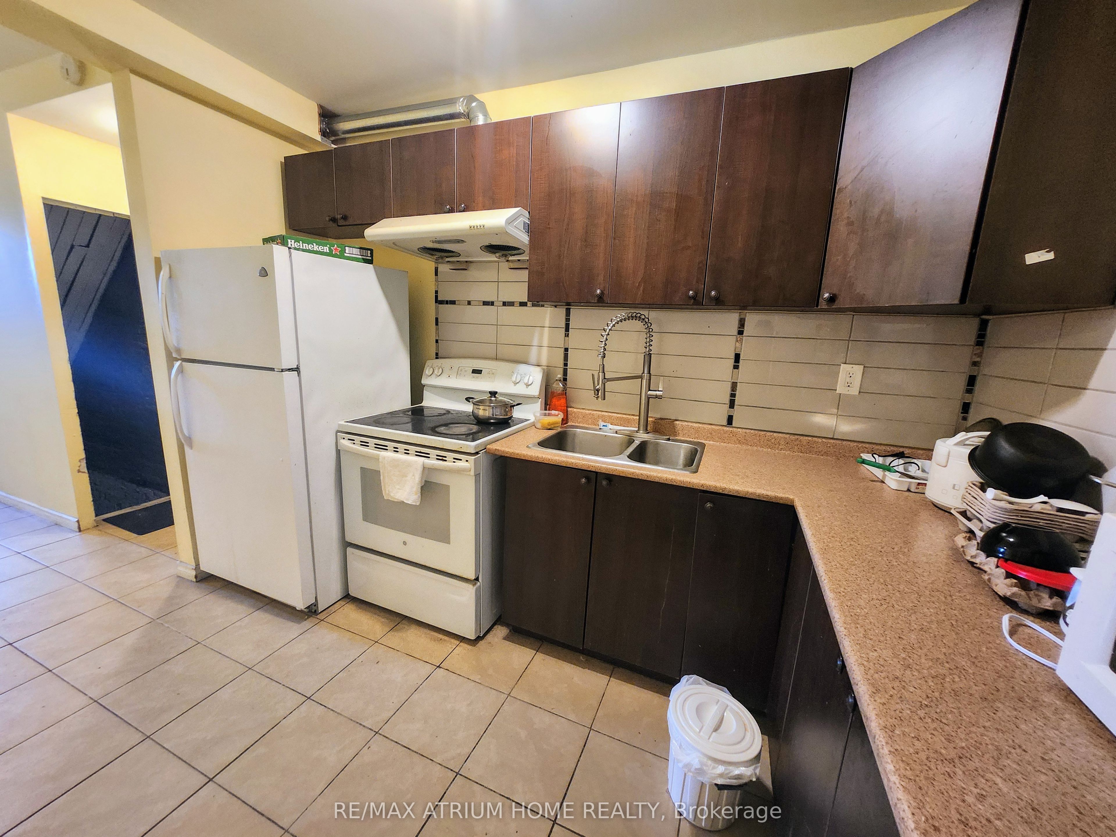 198 Dundas Street Property Photo 10