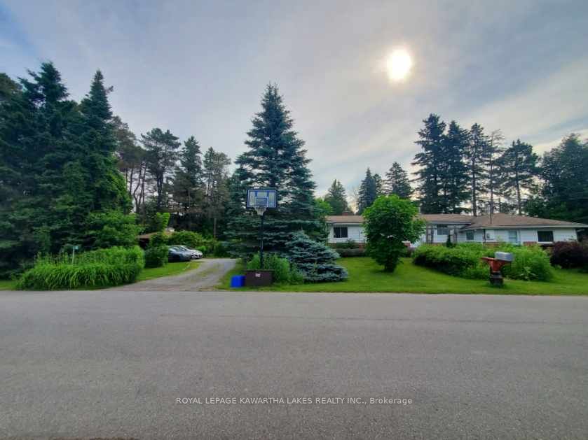 85 Thomas Drive Property Photo 1