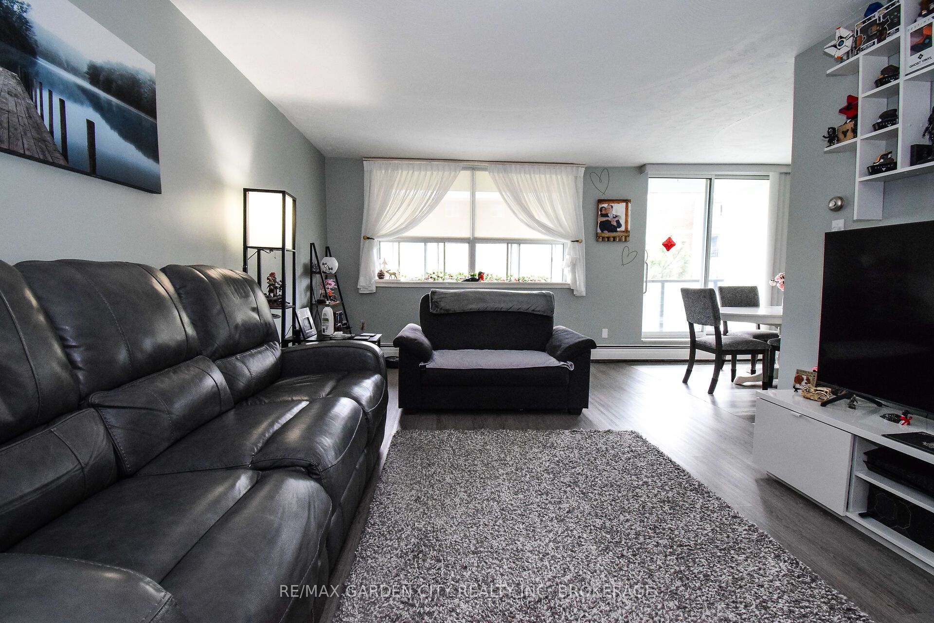 359 Geneva Street 811 Property Photo 2