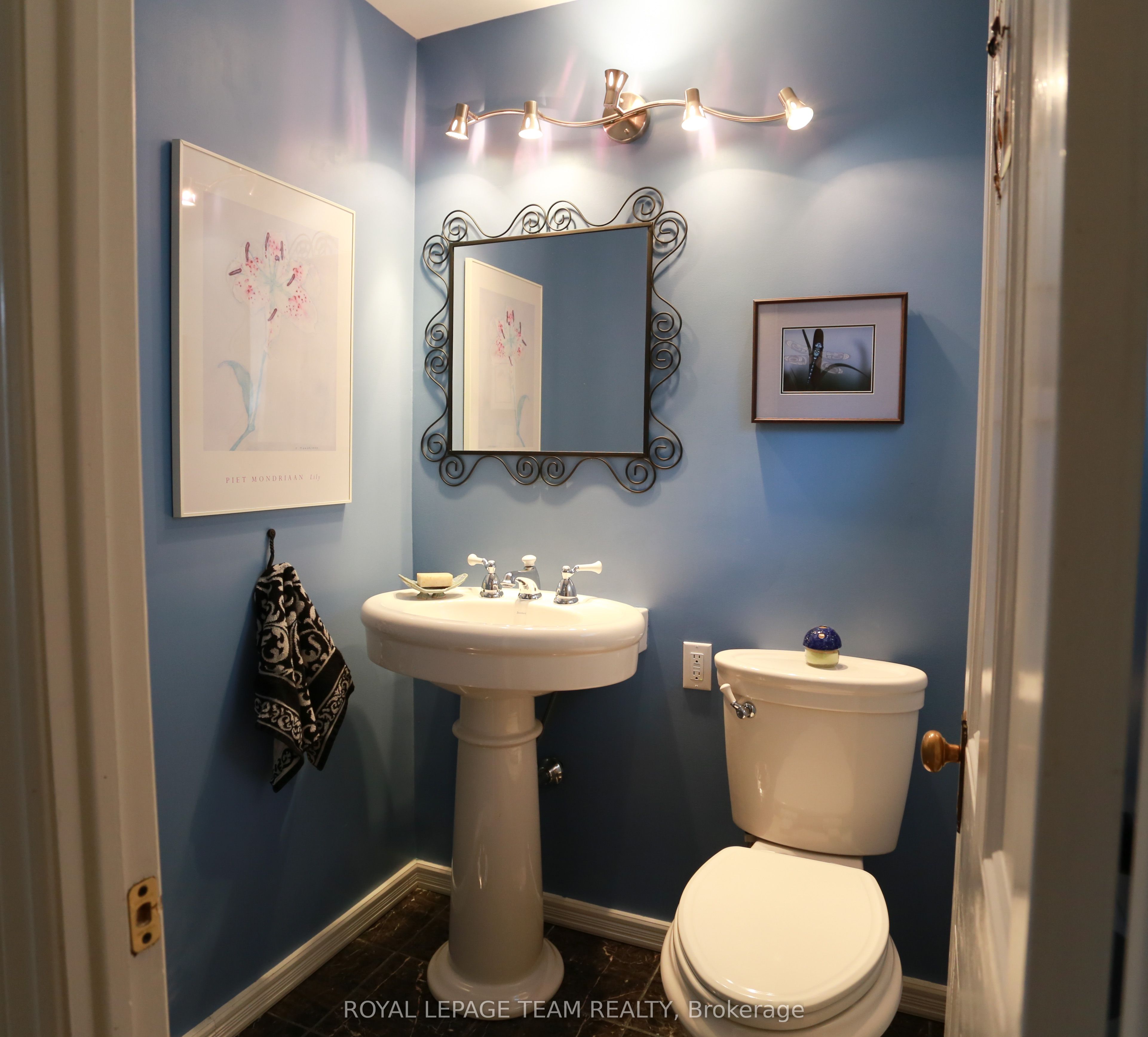 16 Gwynne Avenue Property Photo 9