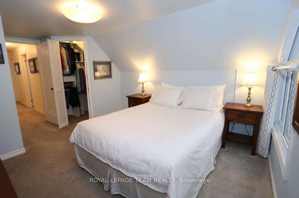 16 Gwynne Avenue Property Photo 16