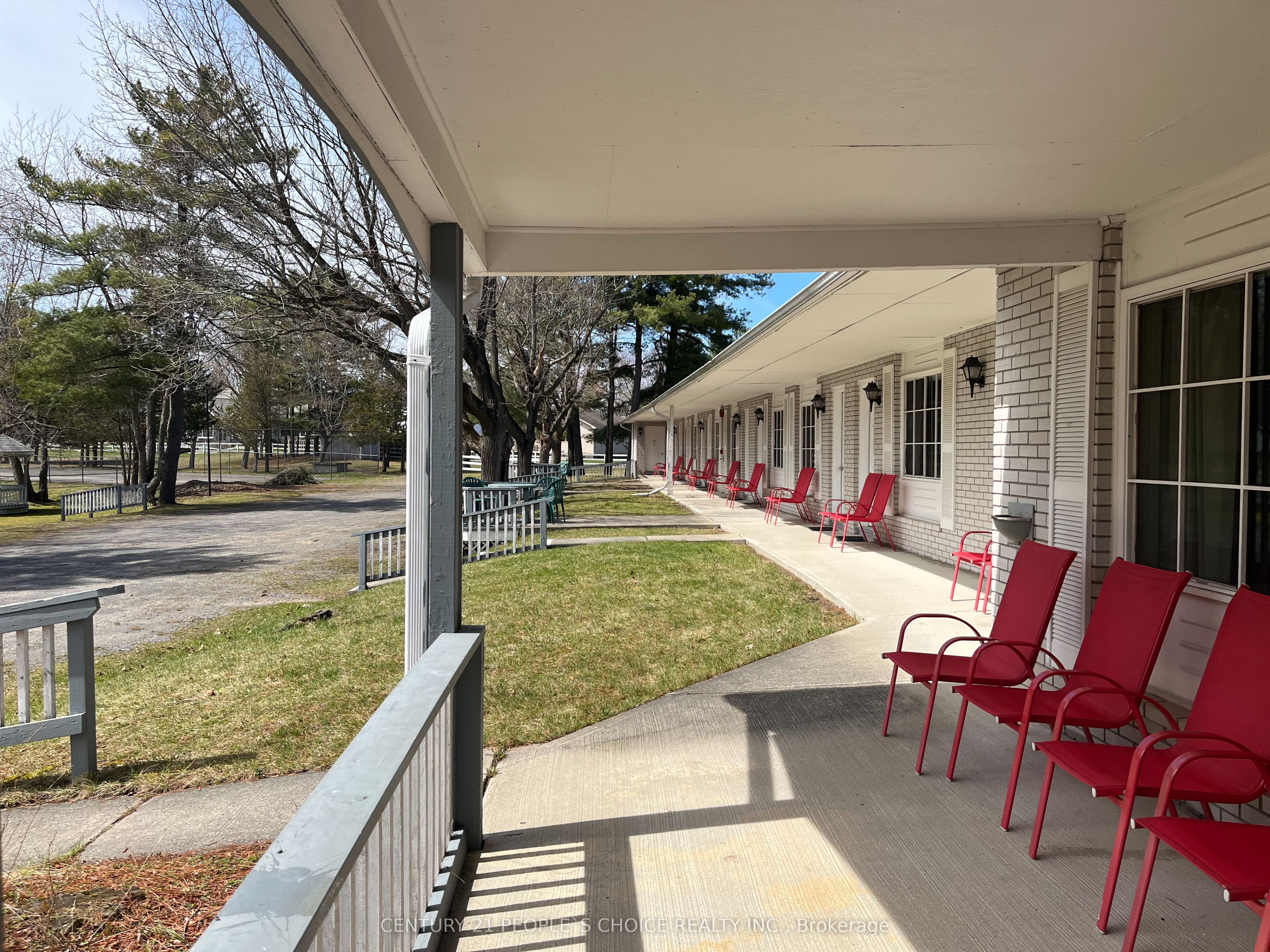 780 King Street W Property Photo 19