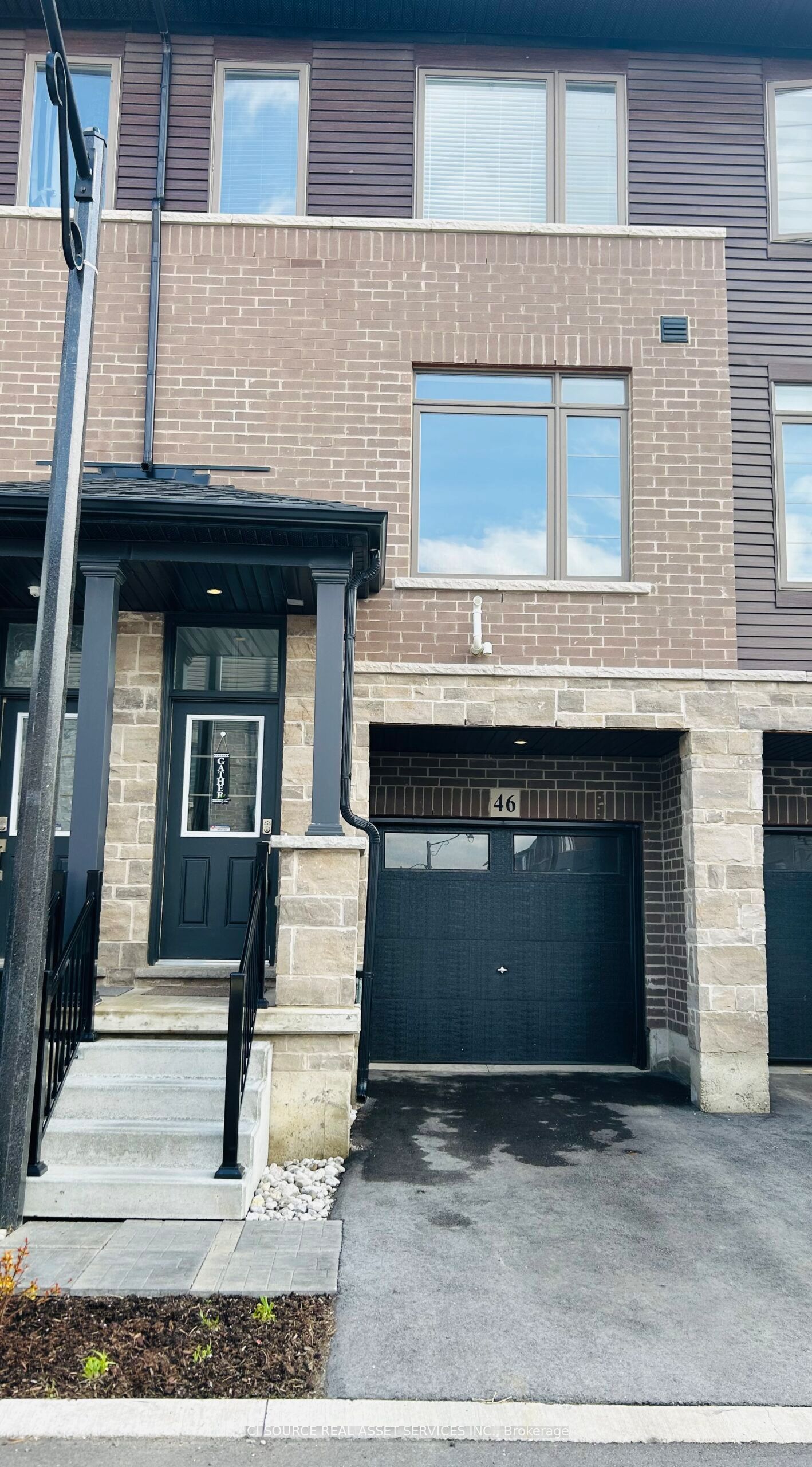 #46 - 61 Soho Street Property Photo 1