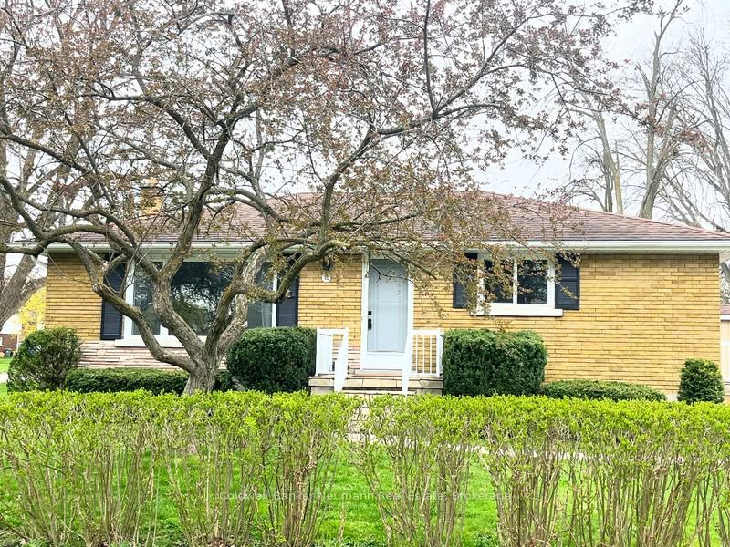70 Freeman Avenue Property Photo 1