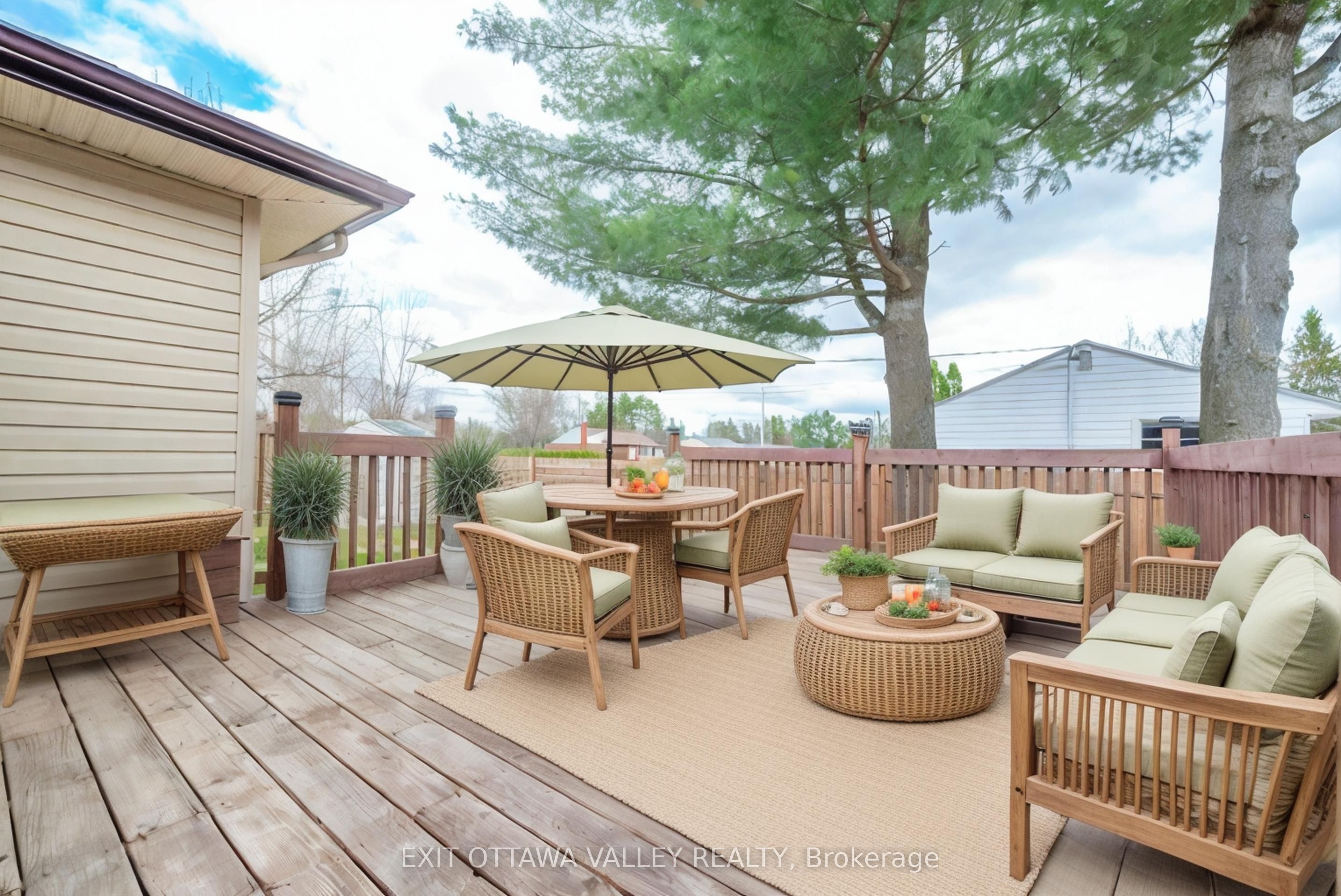 2059 Sandstone Crescent Property Photo 26