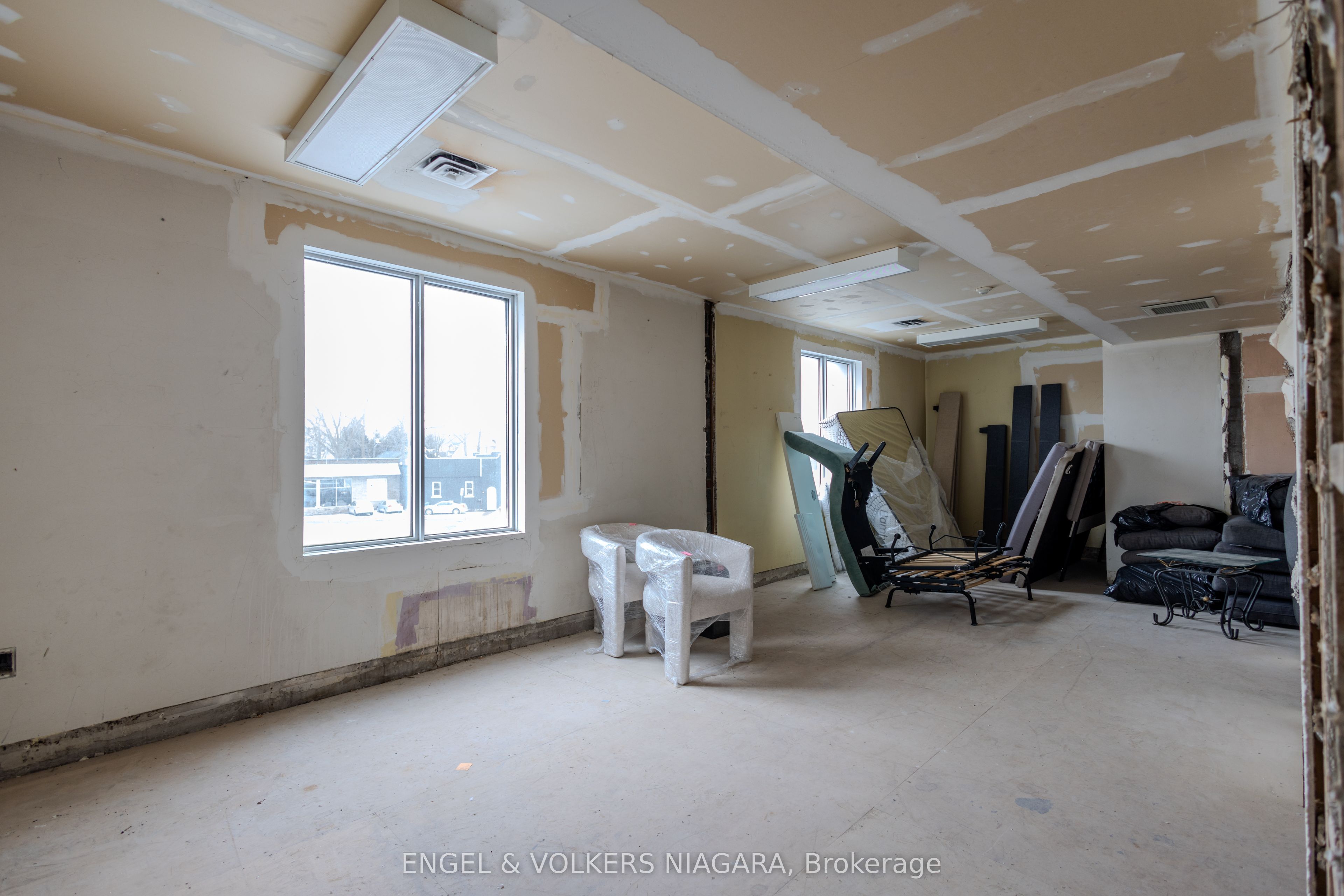 4796 Victoria Ave Avenue Property Photo 26