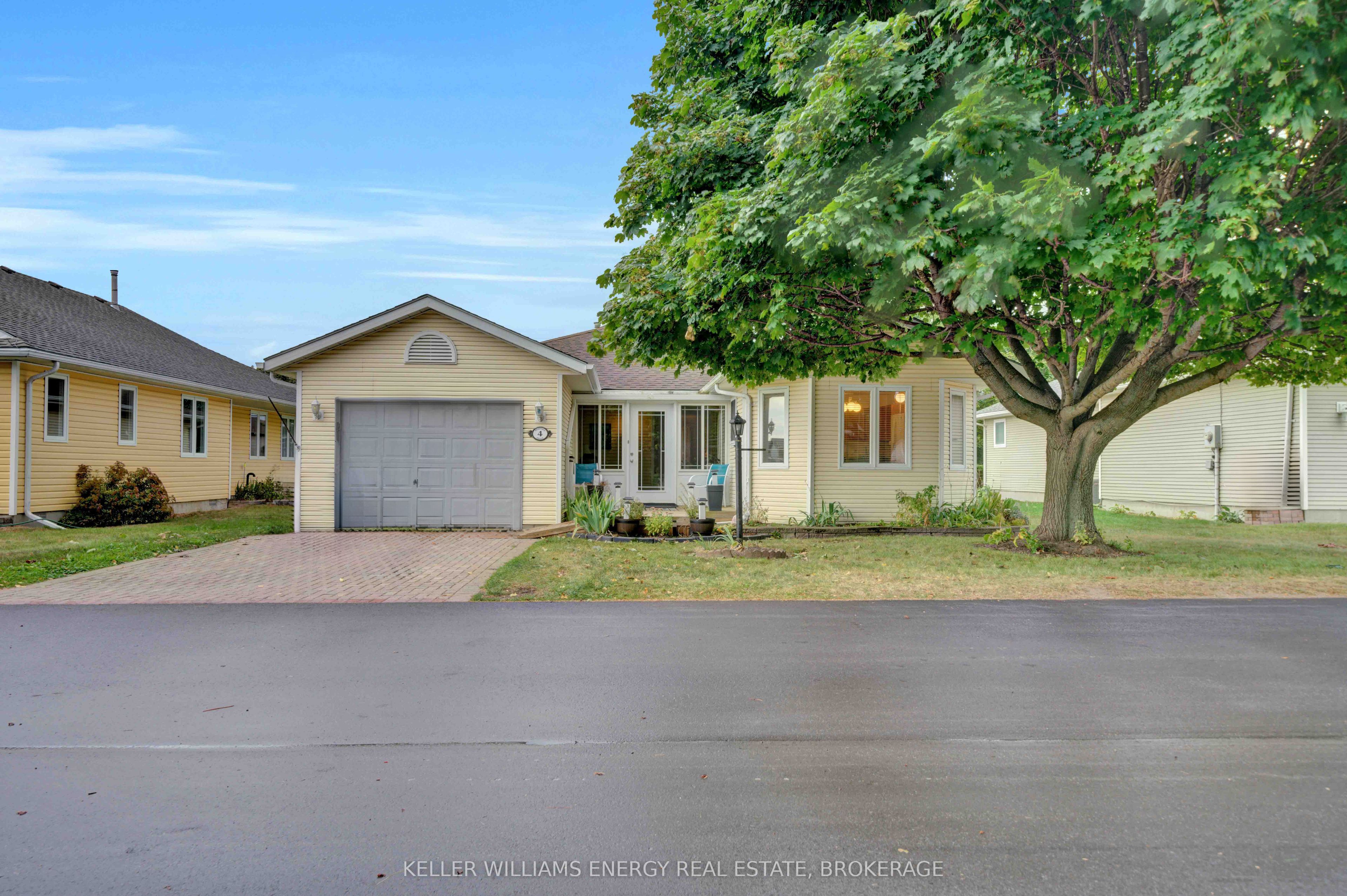 4 Heritage Drive Property Photo