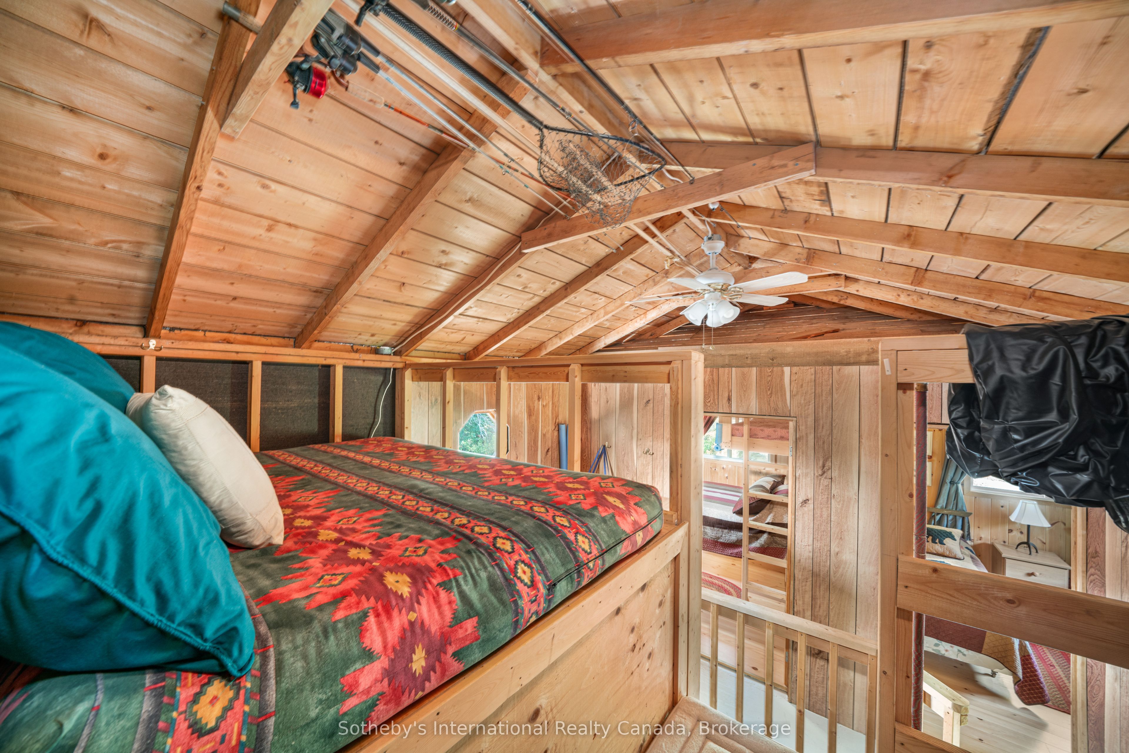 20 A65 Island Property Photo 6