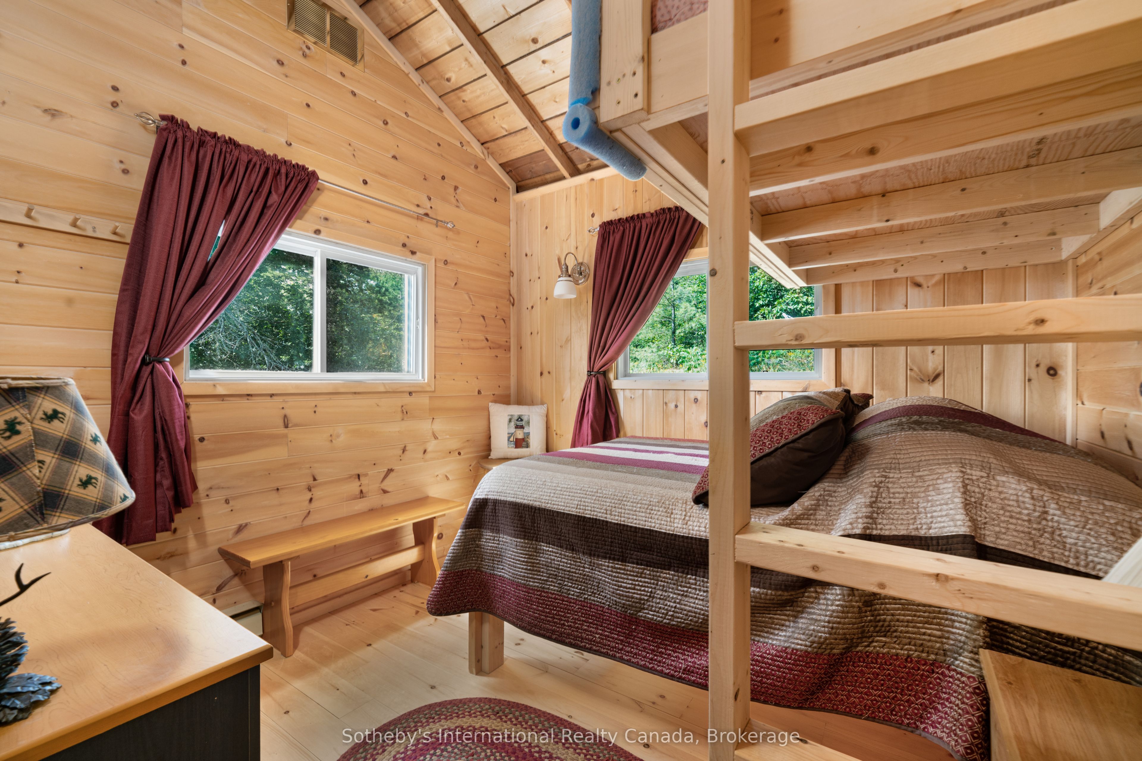20 A65 Island Property Photo 8