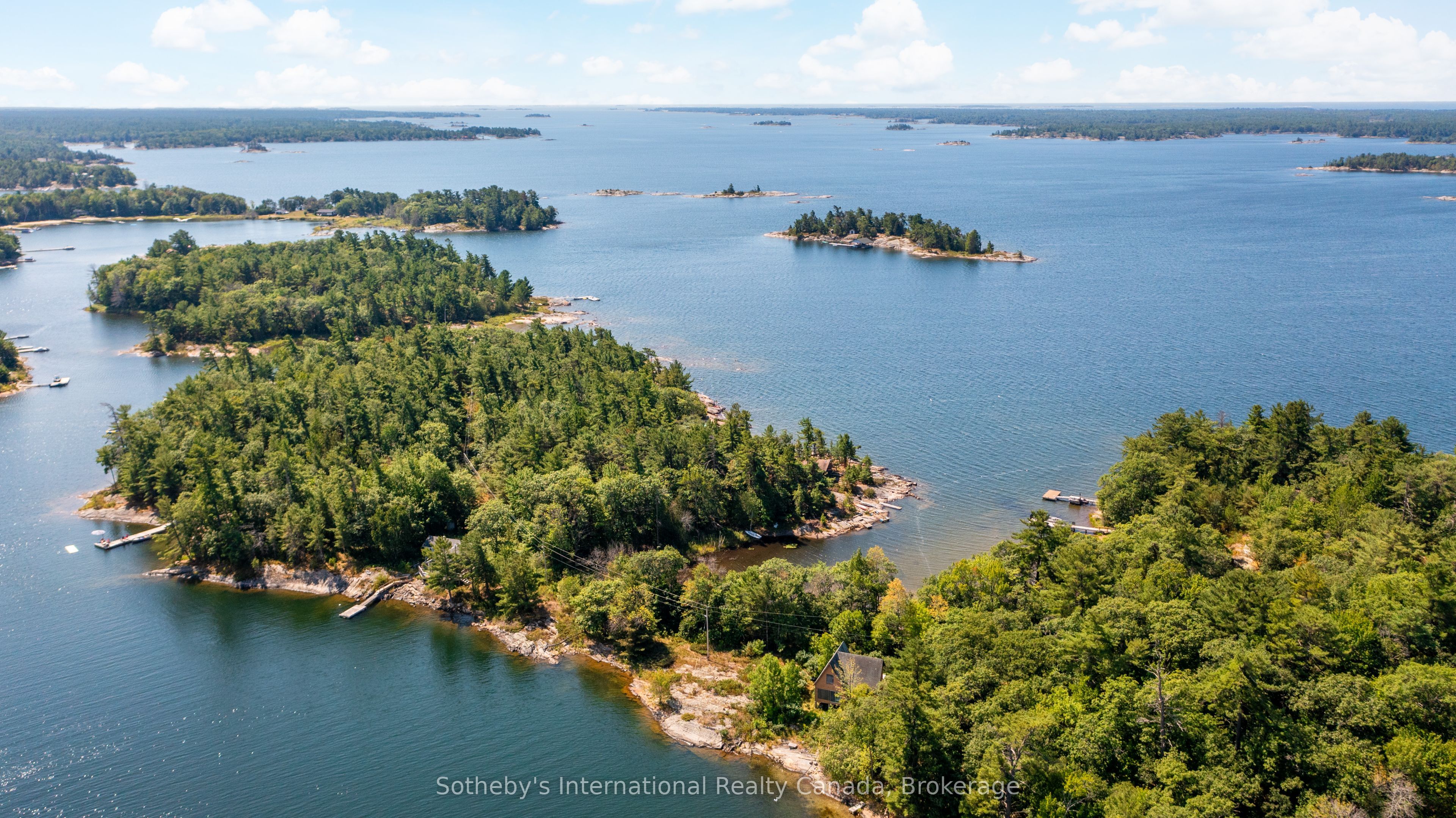 20 A65 Island Property Photo 15