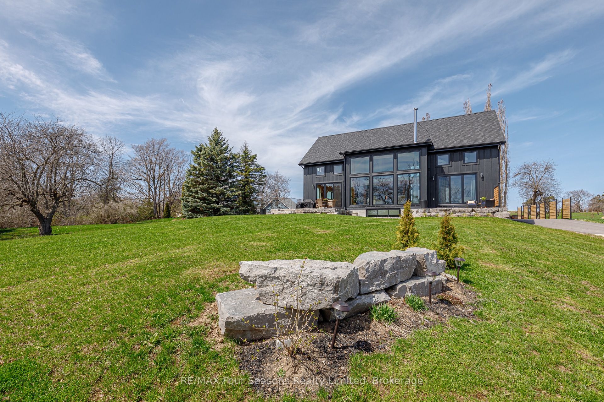 113 Slabtown Road Property Photo