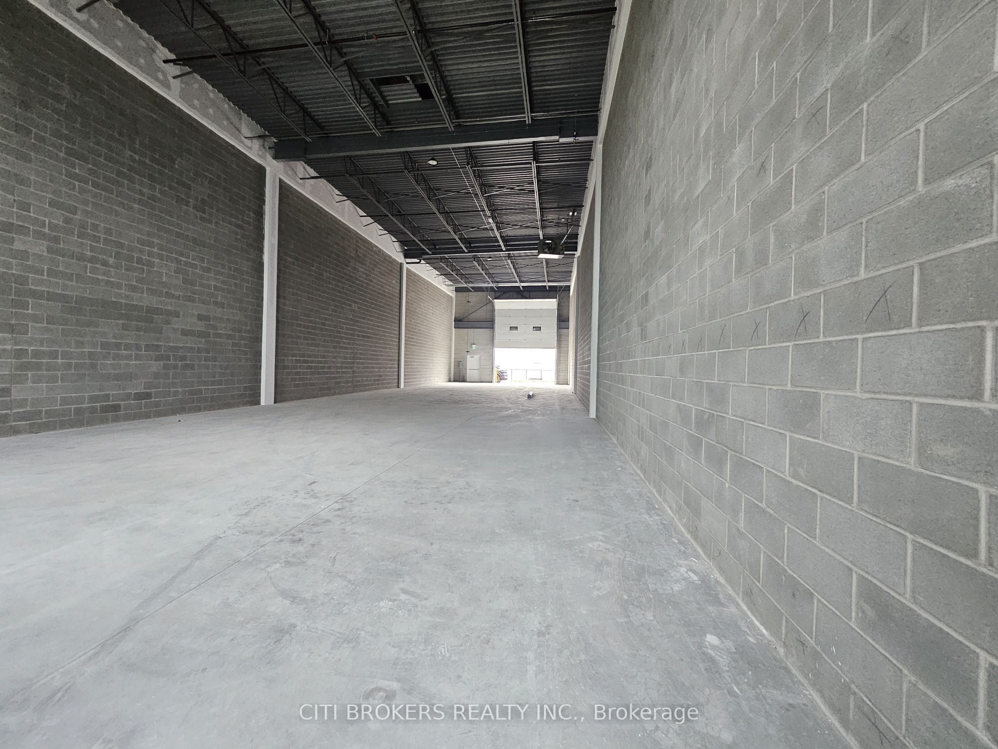 125 Goddard Crescent Unit 4 Property Photo 6
