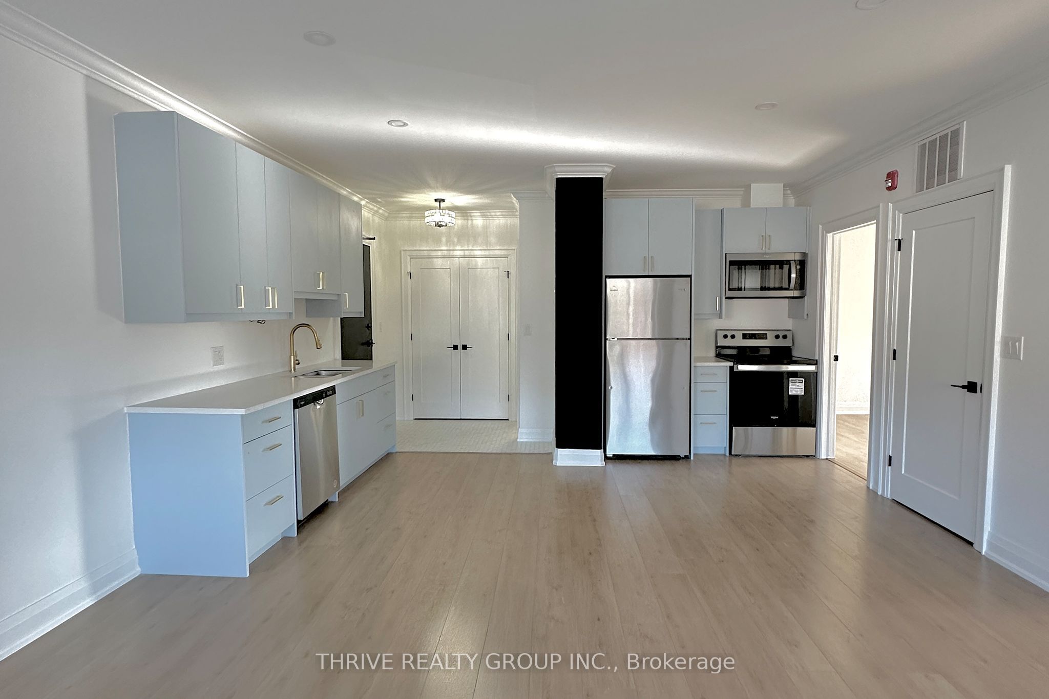16 Hincks Street 7 Property Photo 2