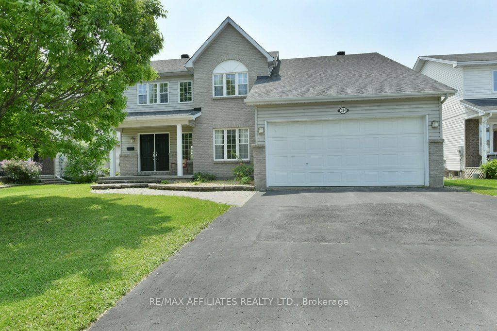 254 Jamieson St Property Photo 1