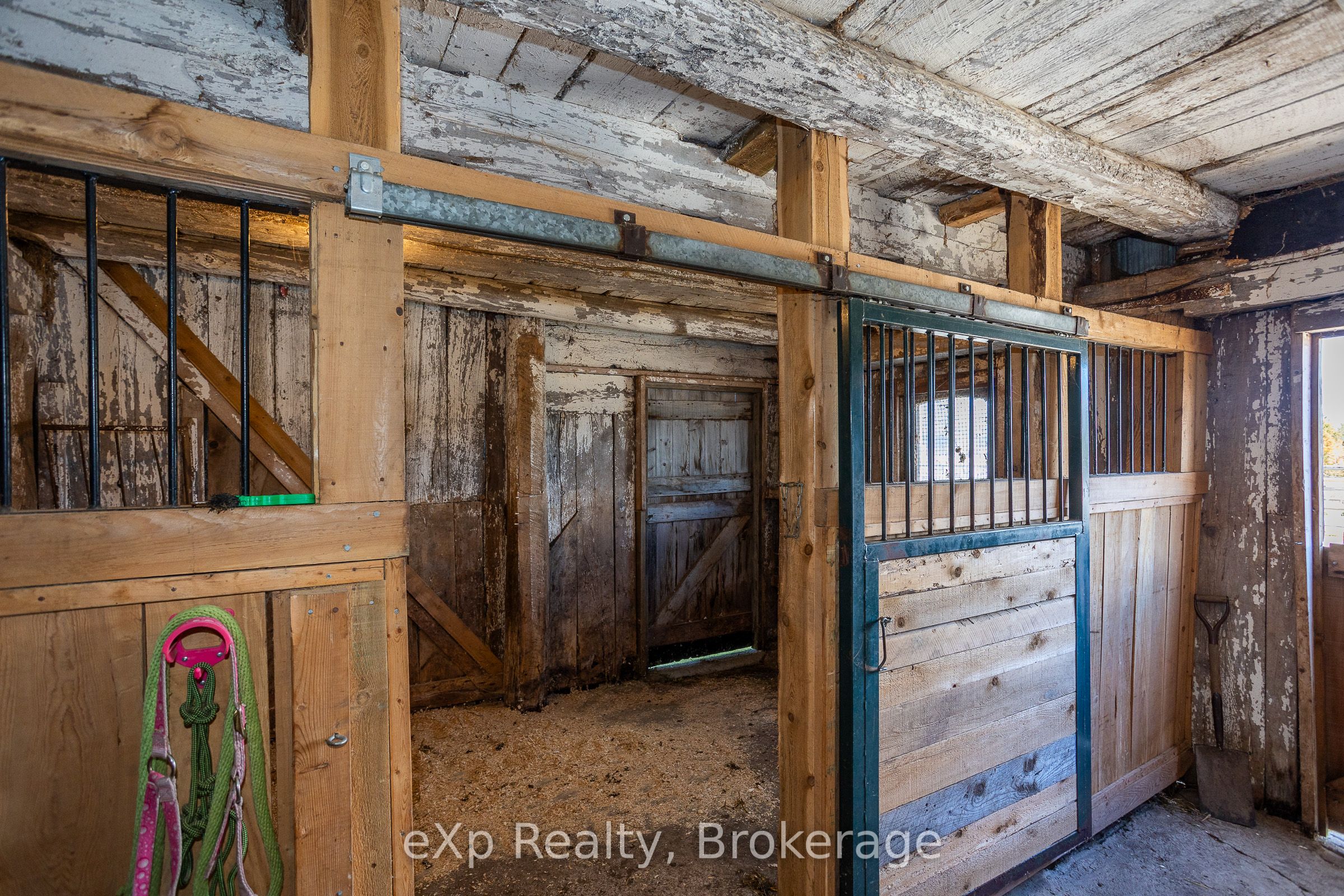 084672 Sideroad 6 N/a Property Photo 41