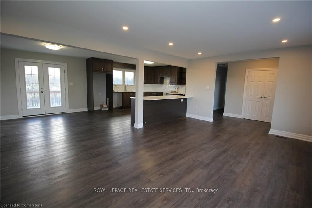 31 Glover Road Property Photo 8