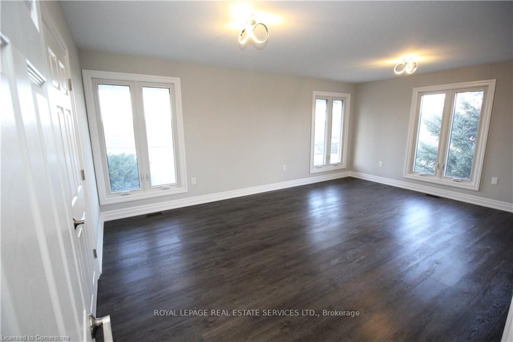 31 Glover Road Property Photo 13