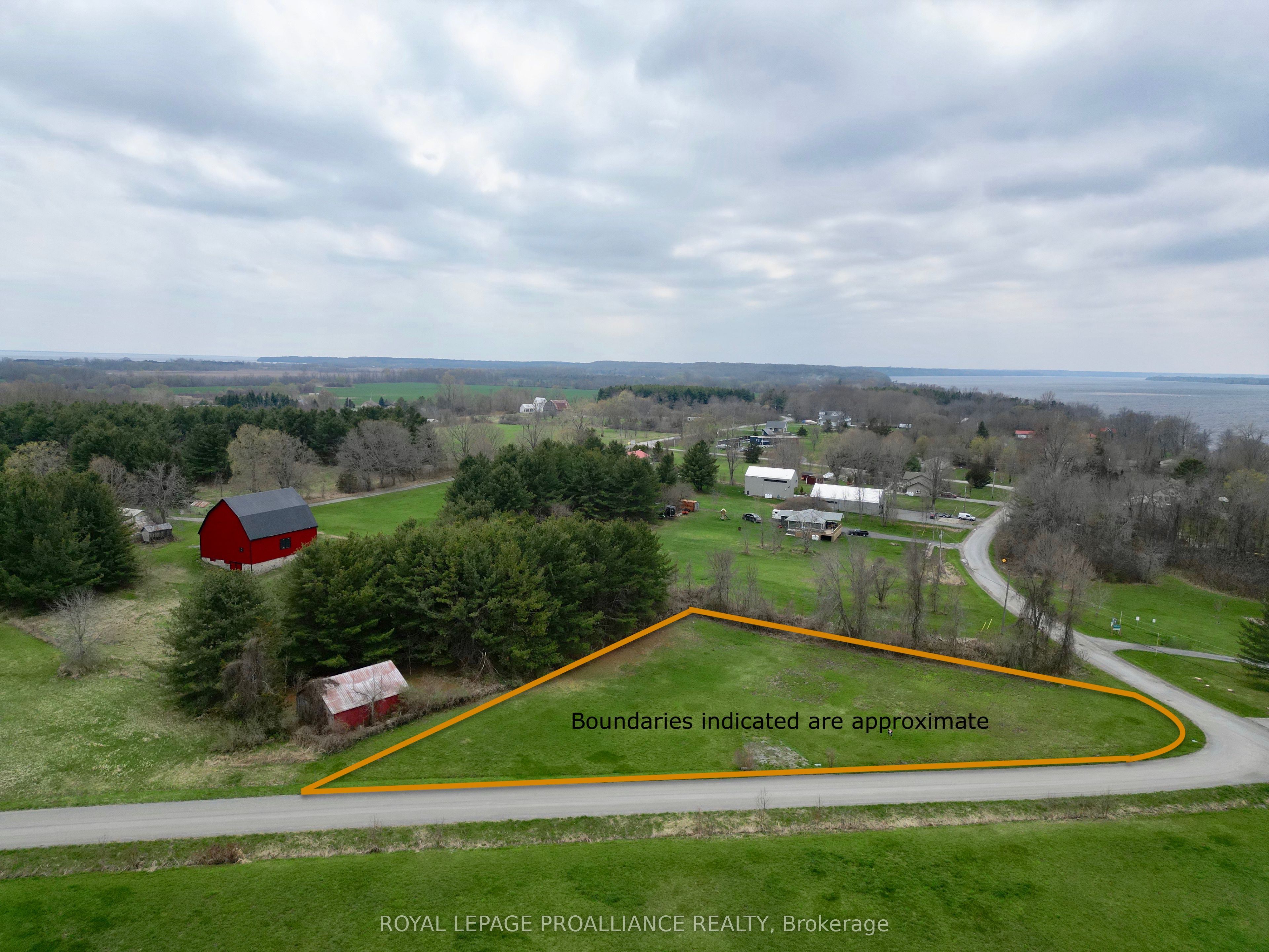 489 Prinyers Cove Crescent Property Photo 1