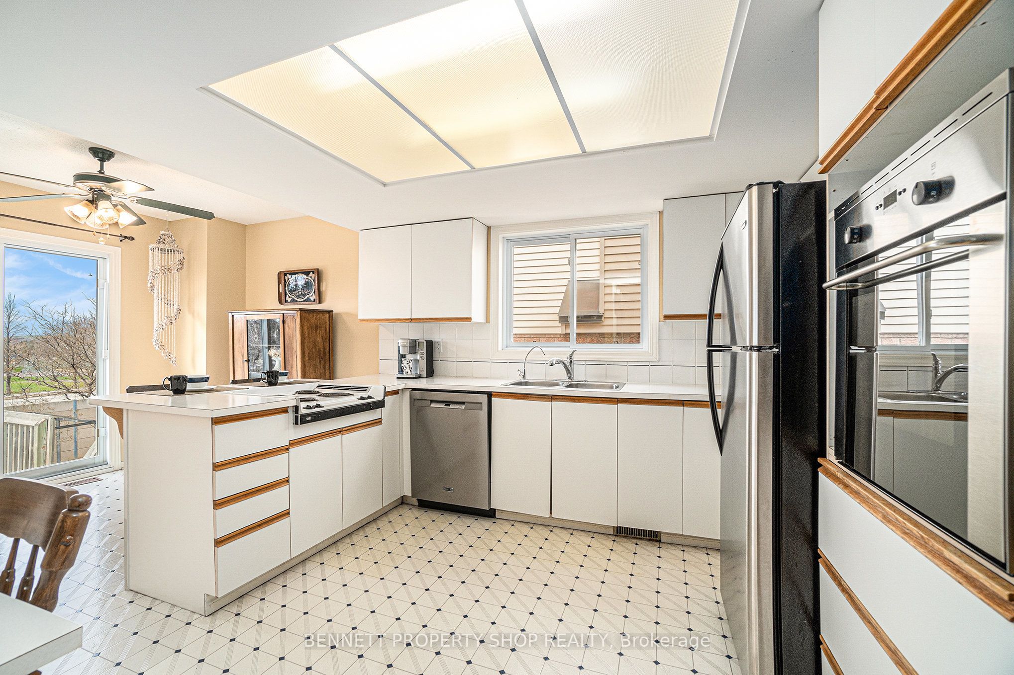 22 Gesner Court Property Photo 10