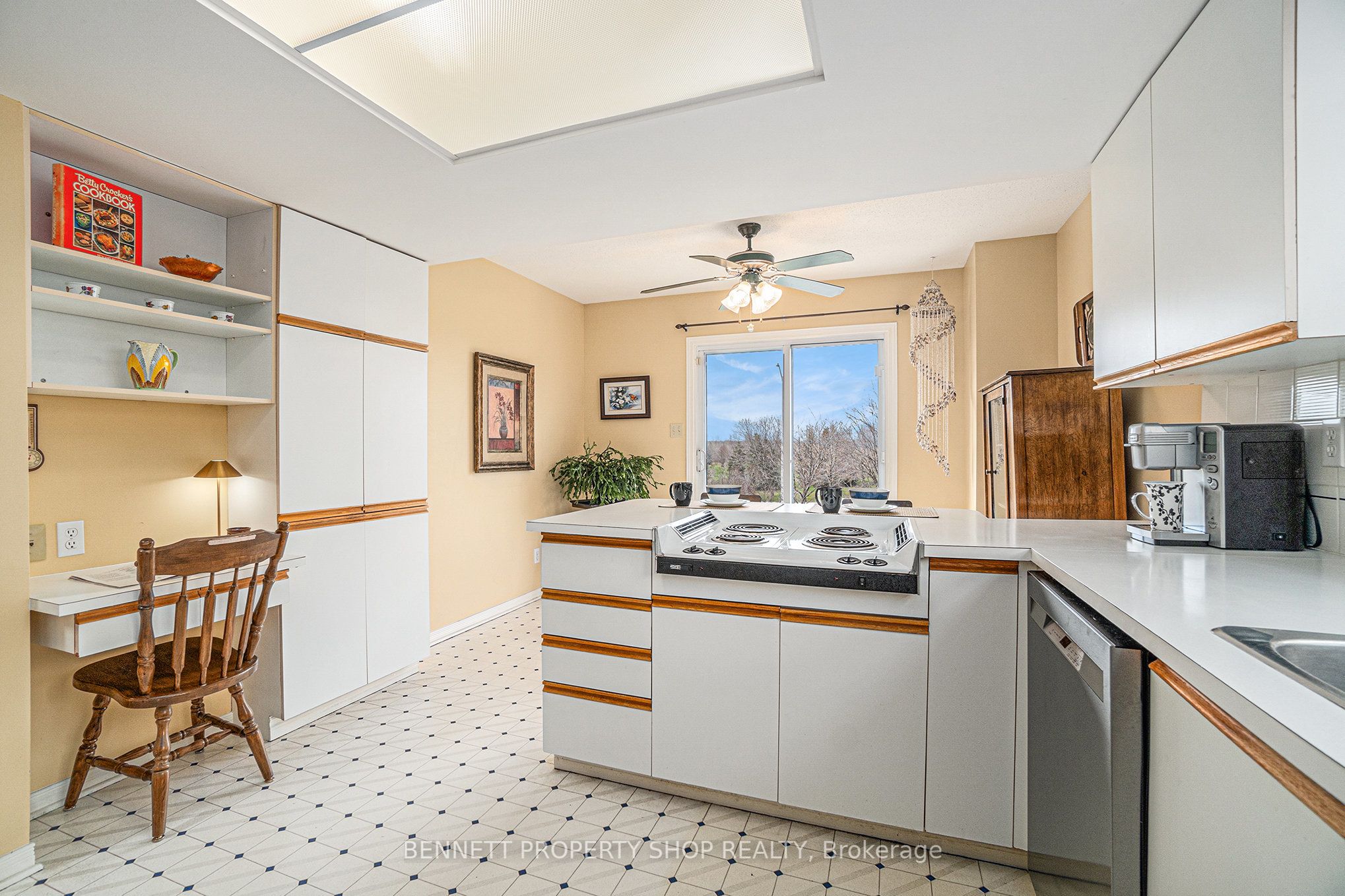 22 Gesner Court Property Photo 12