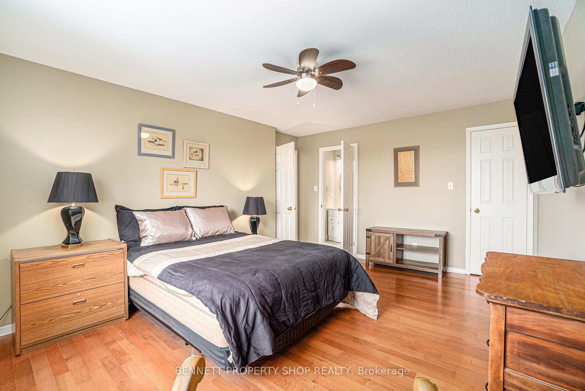 22 Gesner Court Property Photo 18