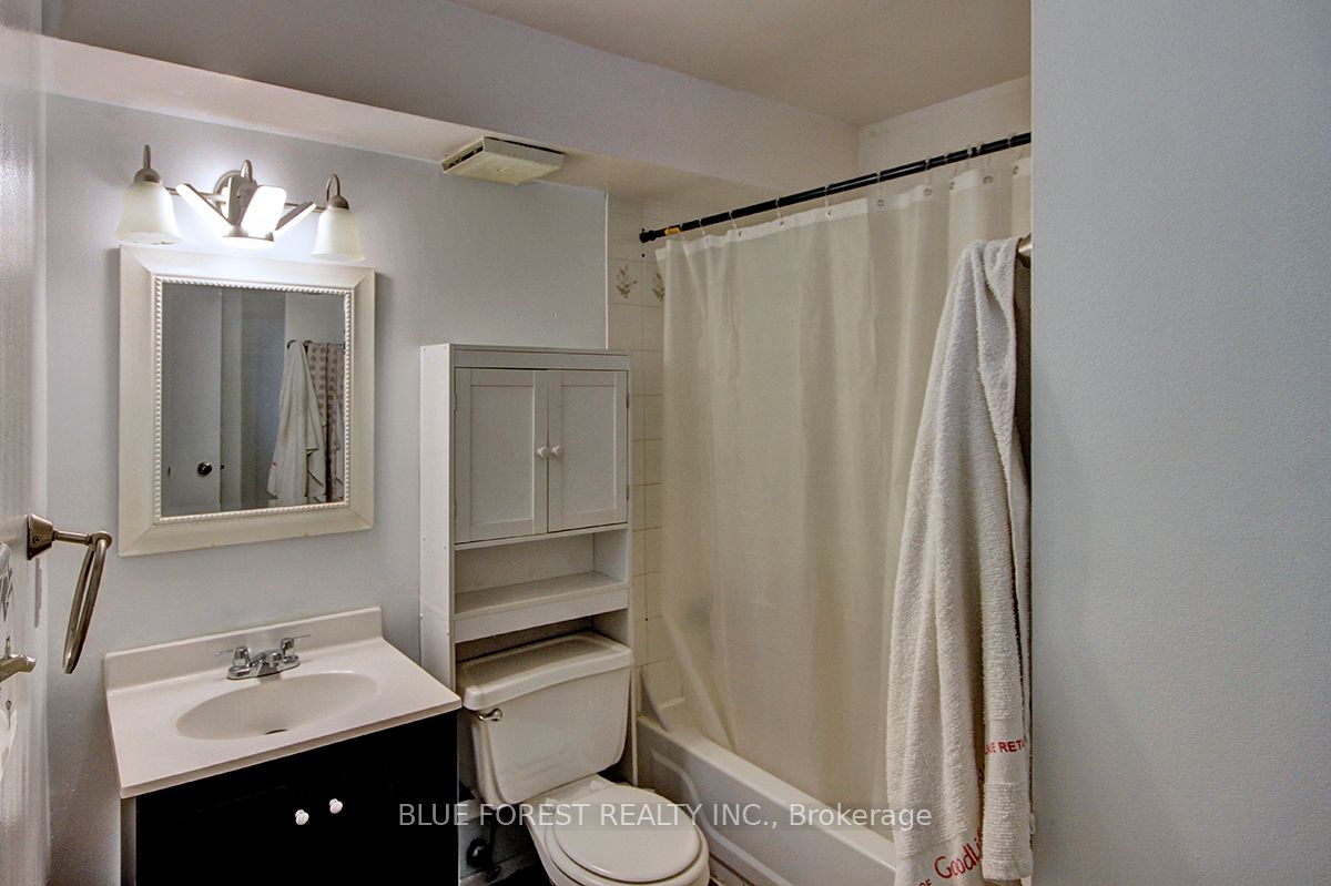 739 Deveron Crescent 209 Property Photo 16