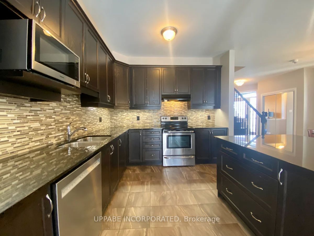 66 Escallonia Court Property Photo 6