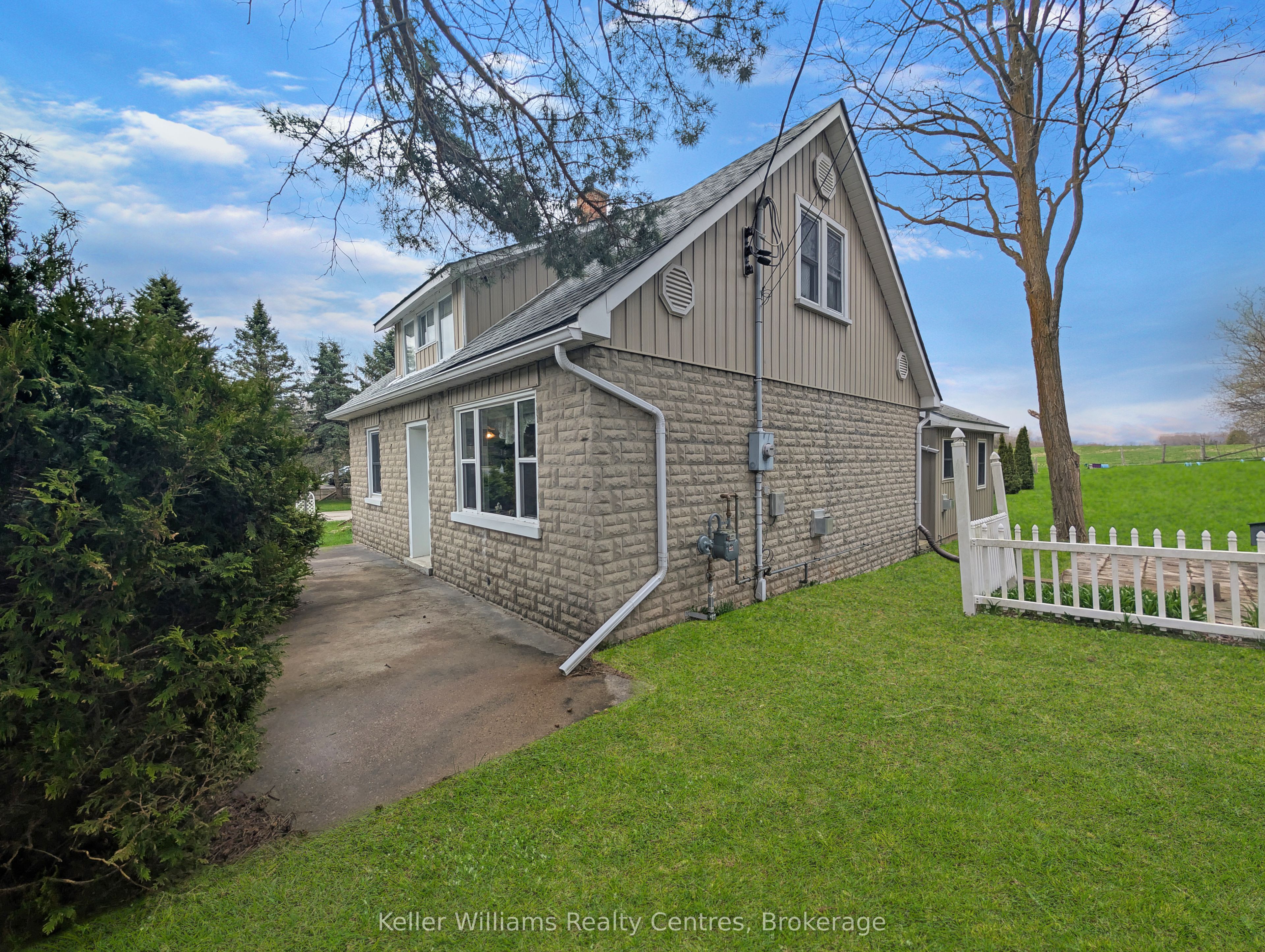 313238 Highway 6 Highway Property Photo 4