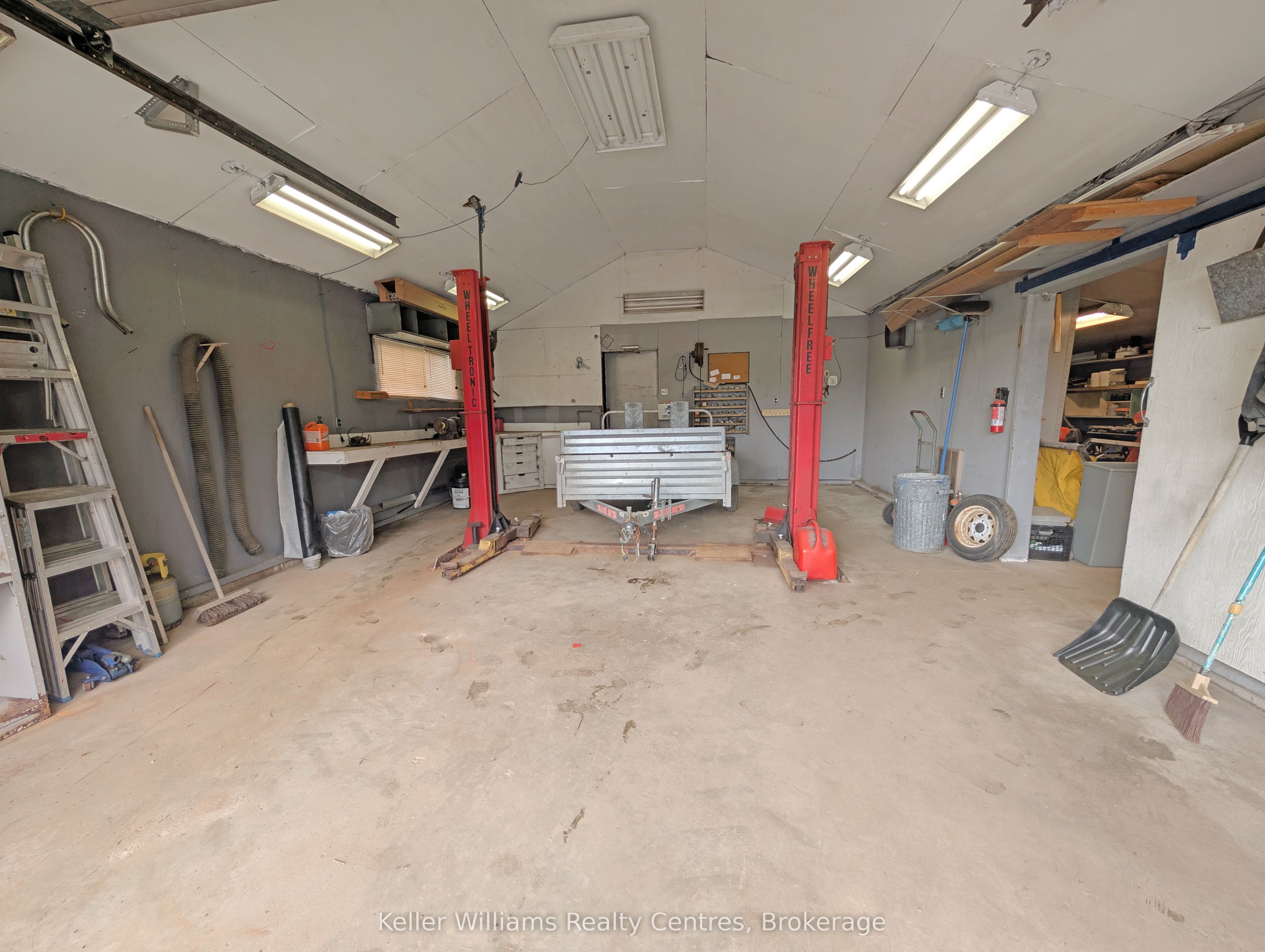 313238 Highway 6 Highway Property Photo 41
