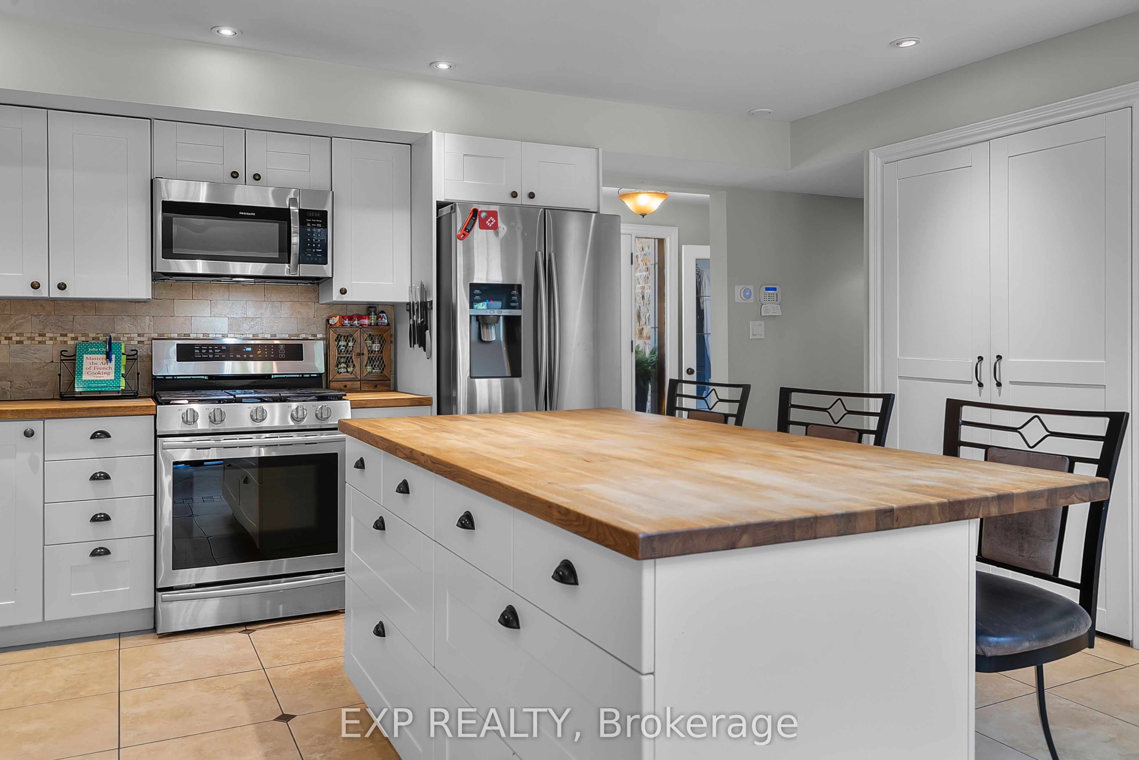 6147 Stamford Townline Road Property Photo 7