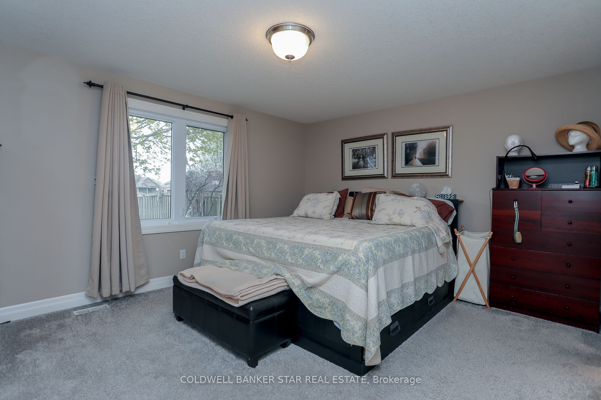 54 Treadwell Street Property Photo 18