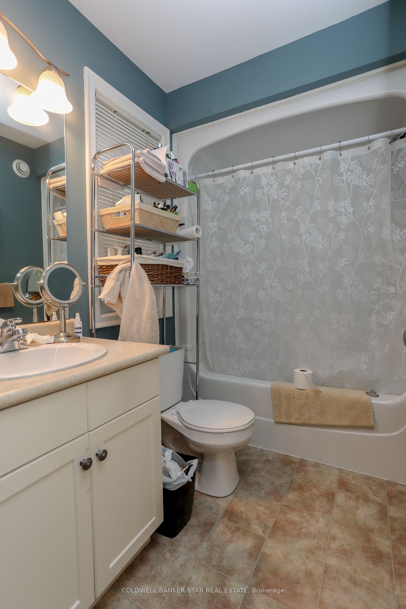 54 Treadwell Street Property Photo 21