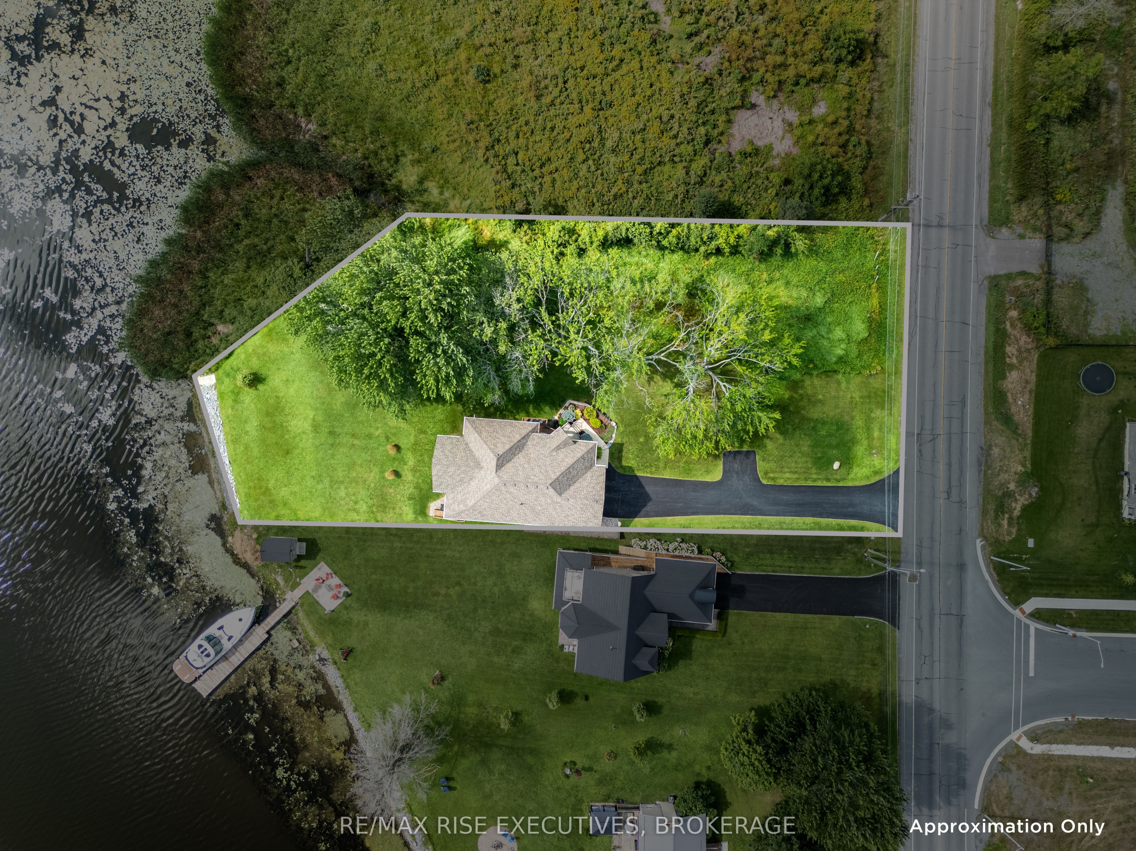 474 Dundas Street Property Photo 18