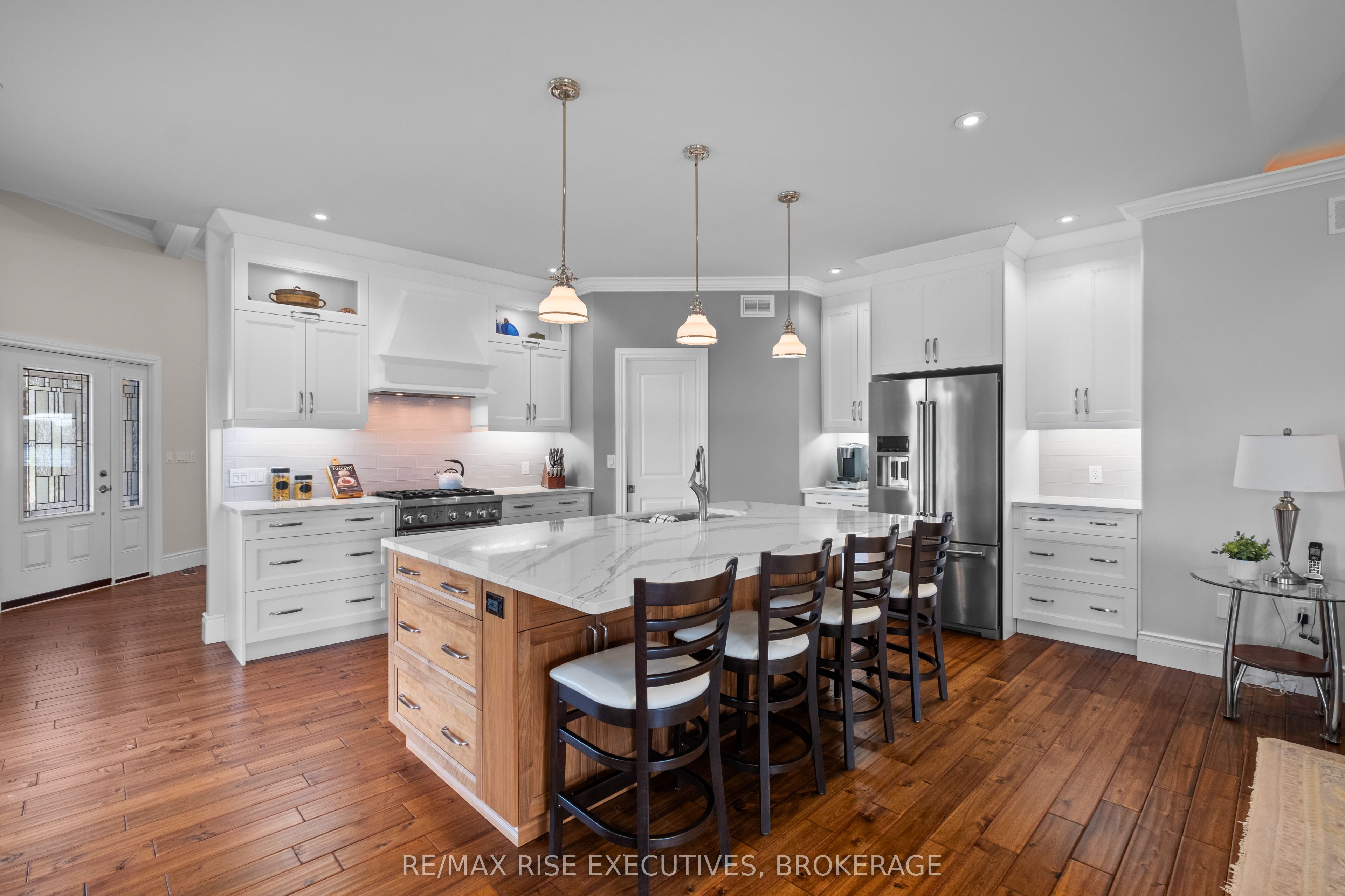 474 Dundas Street Property Photo 27