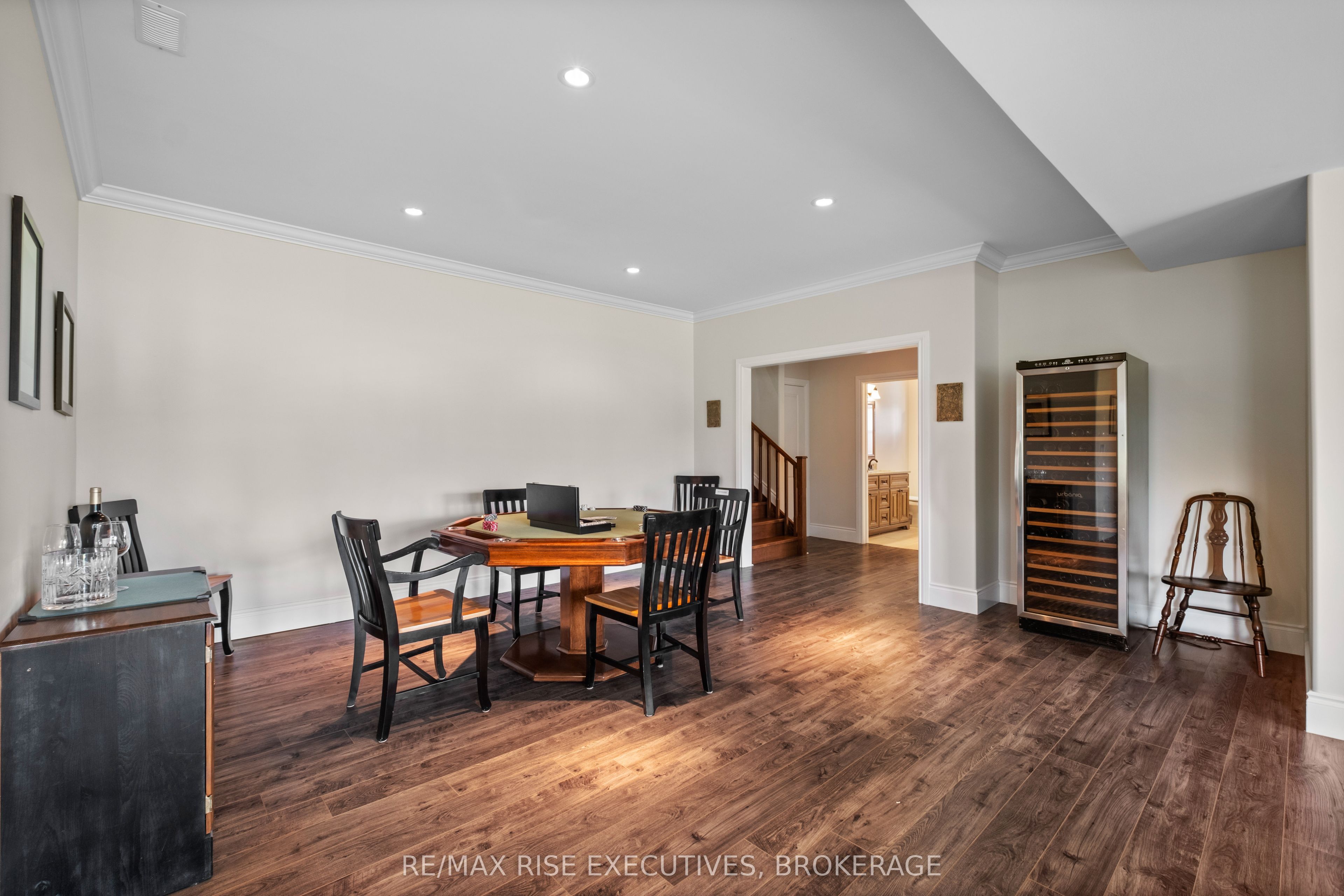 474 Dundas Street Property Photo 47