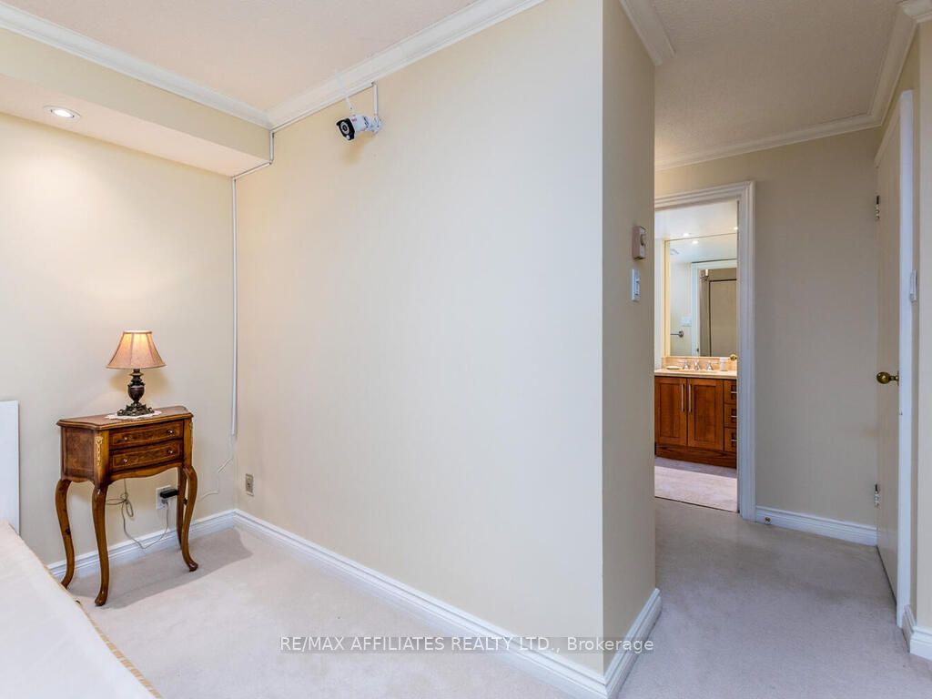 80 Sandcastle Dr Property Photo 18