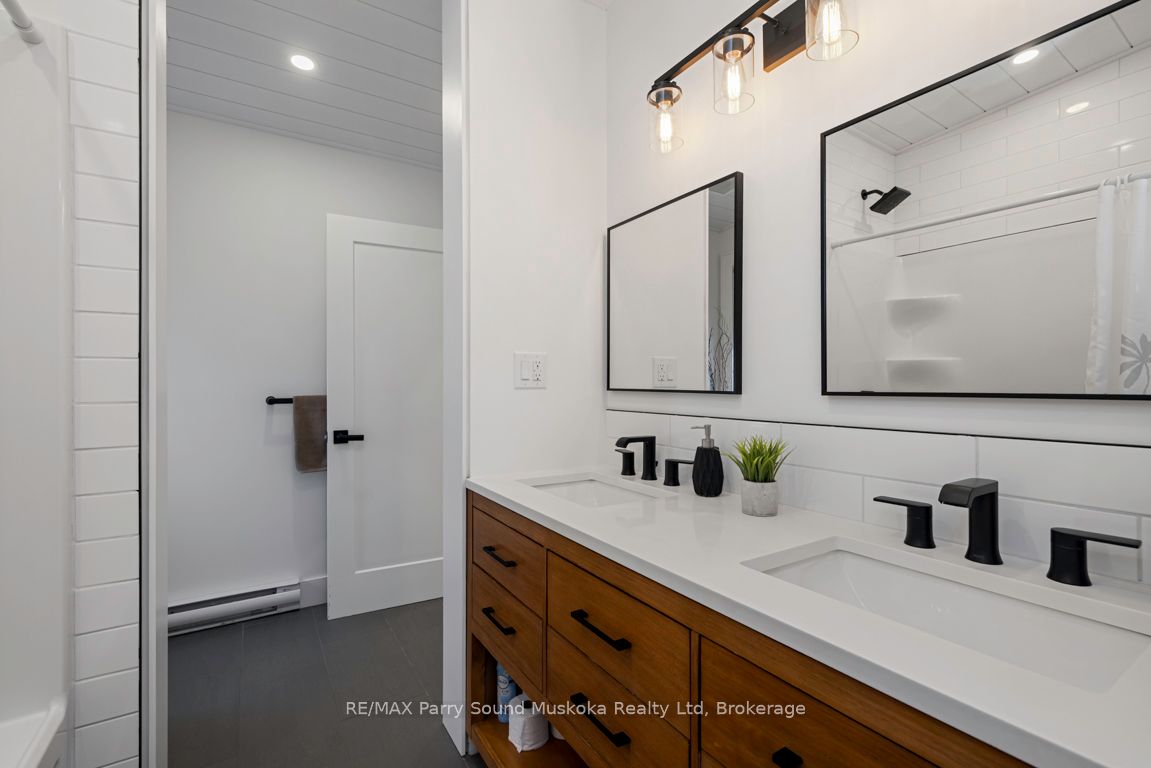 98 James Street Property Photo 33