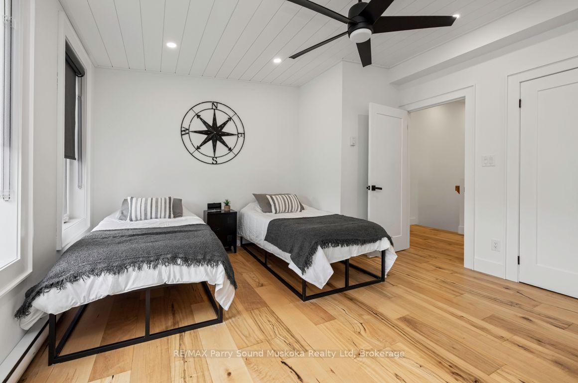 98 James Street Property Photo 37