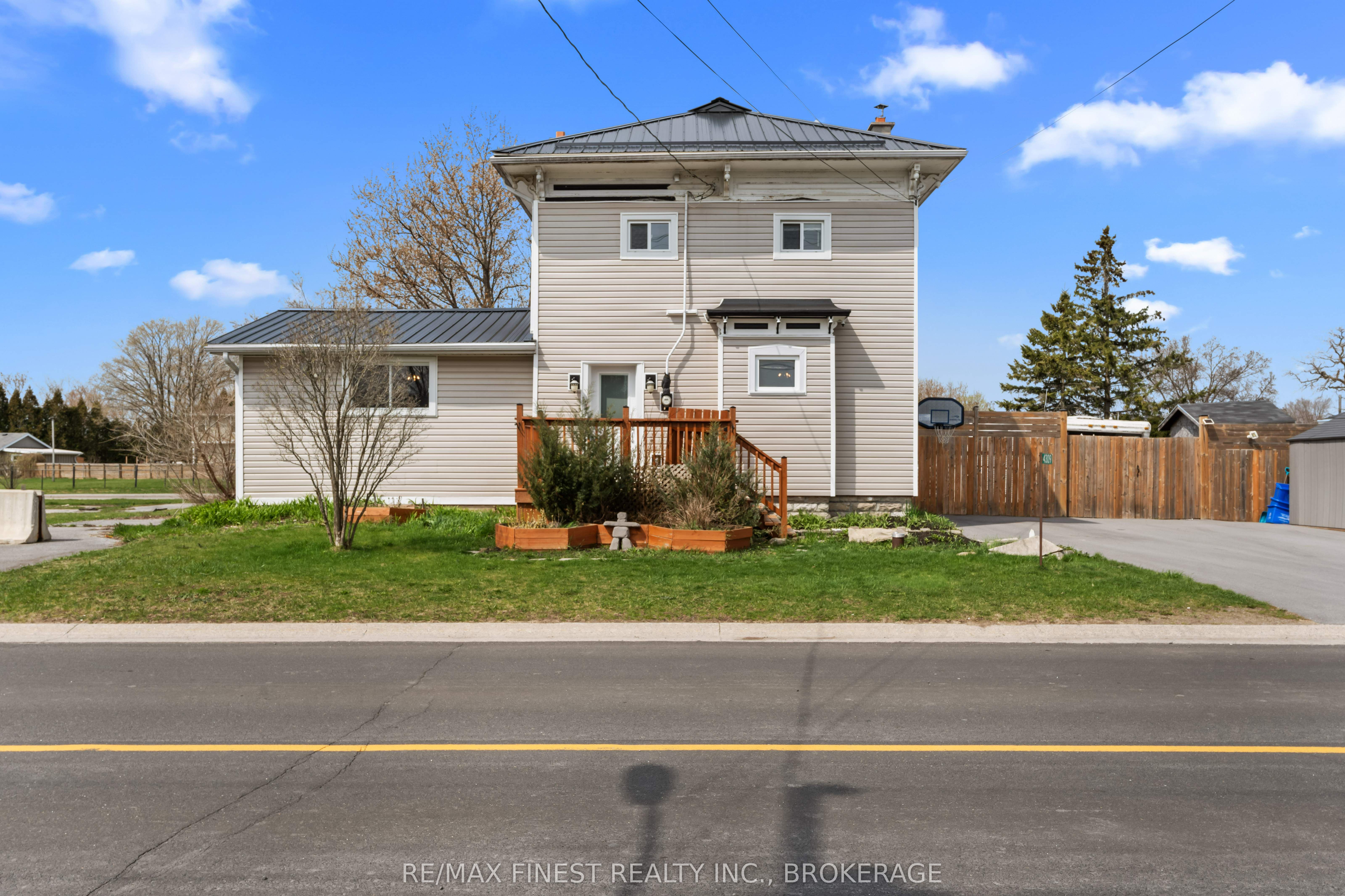 4309 Kingston Road Property Photo