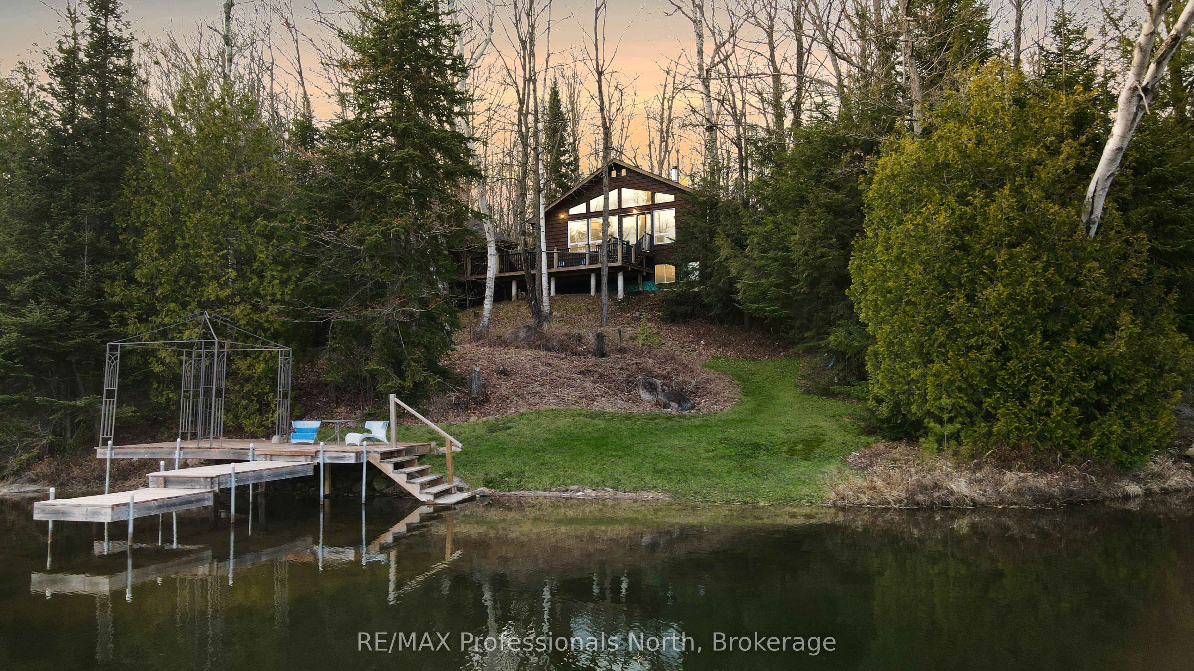 1218 Waxwing Drive Property Photo