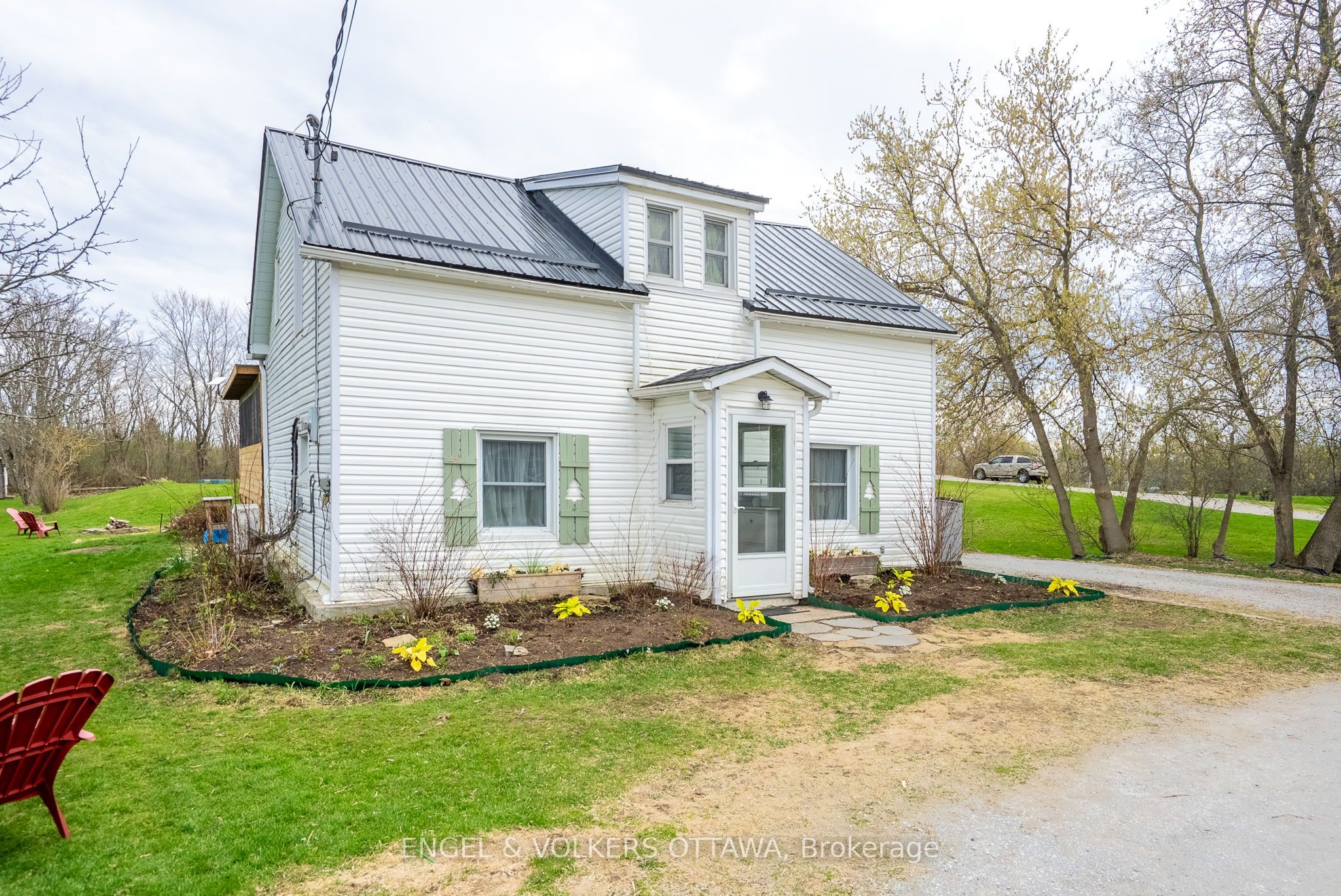 179 Church Street Property Photo