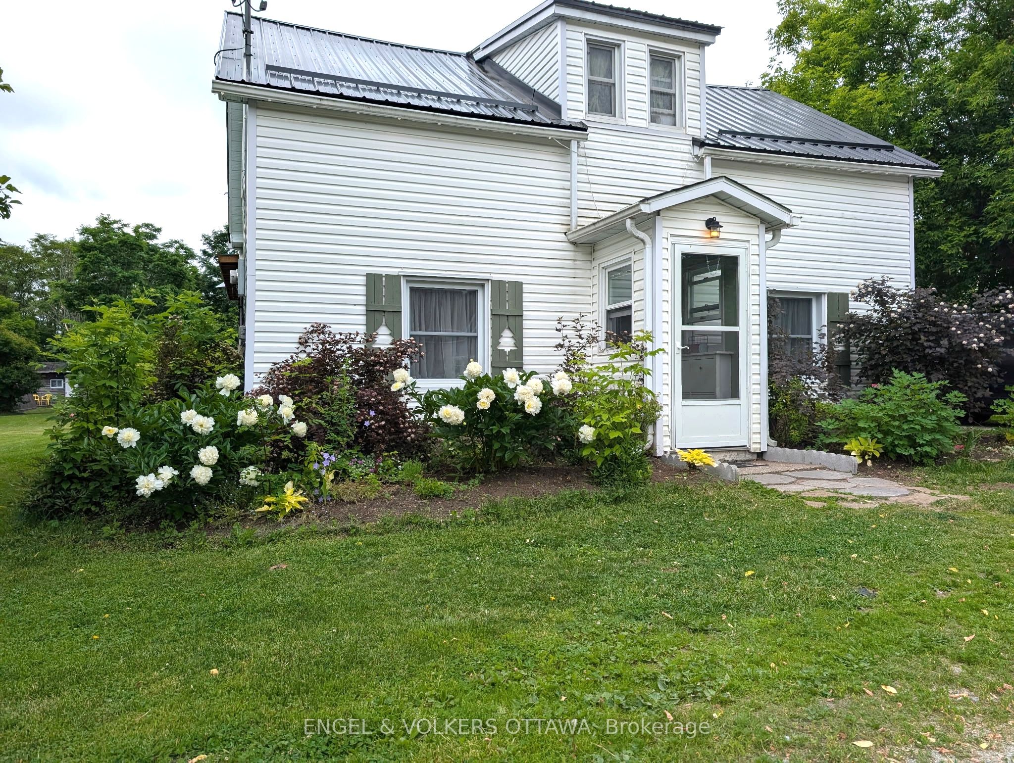 179 Church Street Property Photo 1