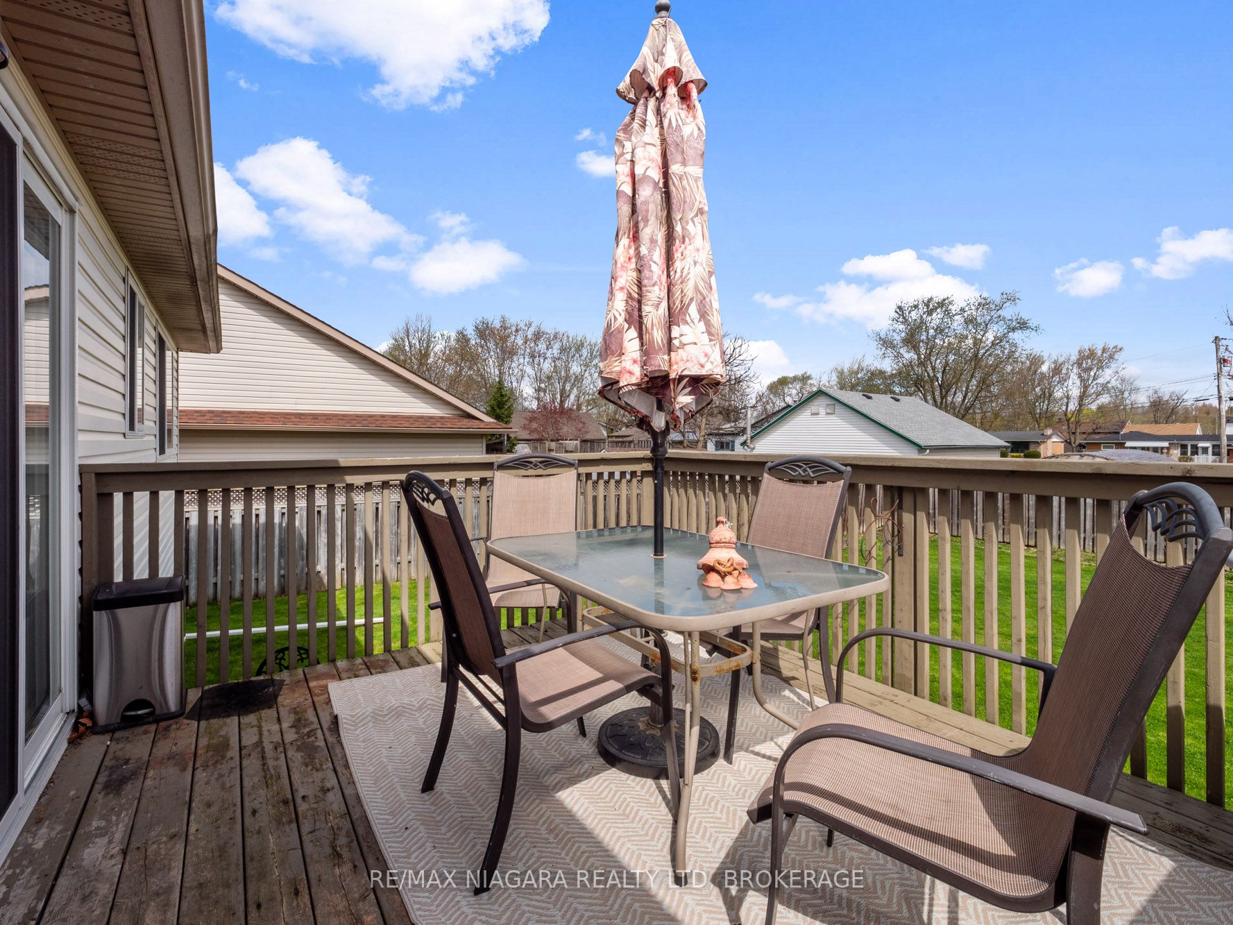 3564 Hill Street Property Photo 26
