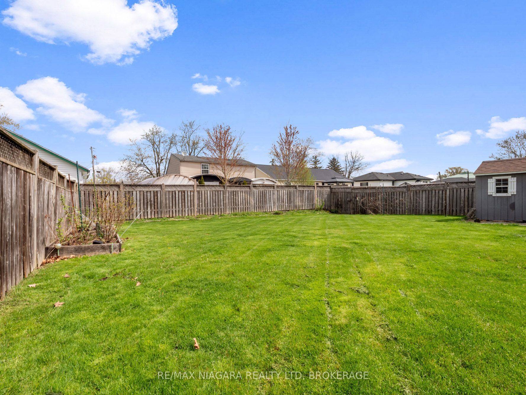 3564 Hill Street Property Photo 29