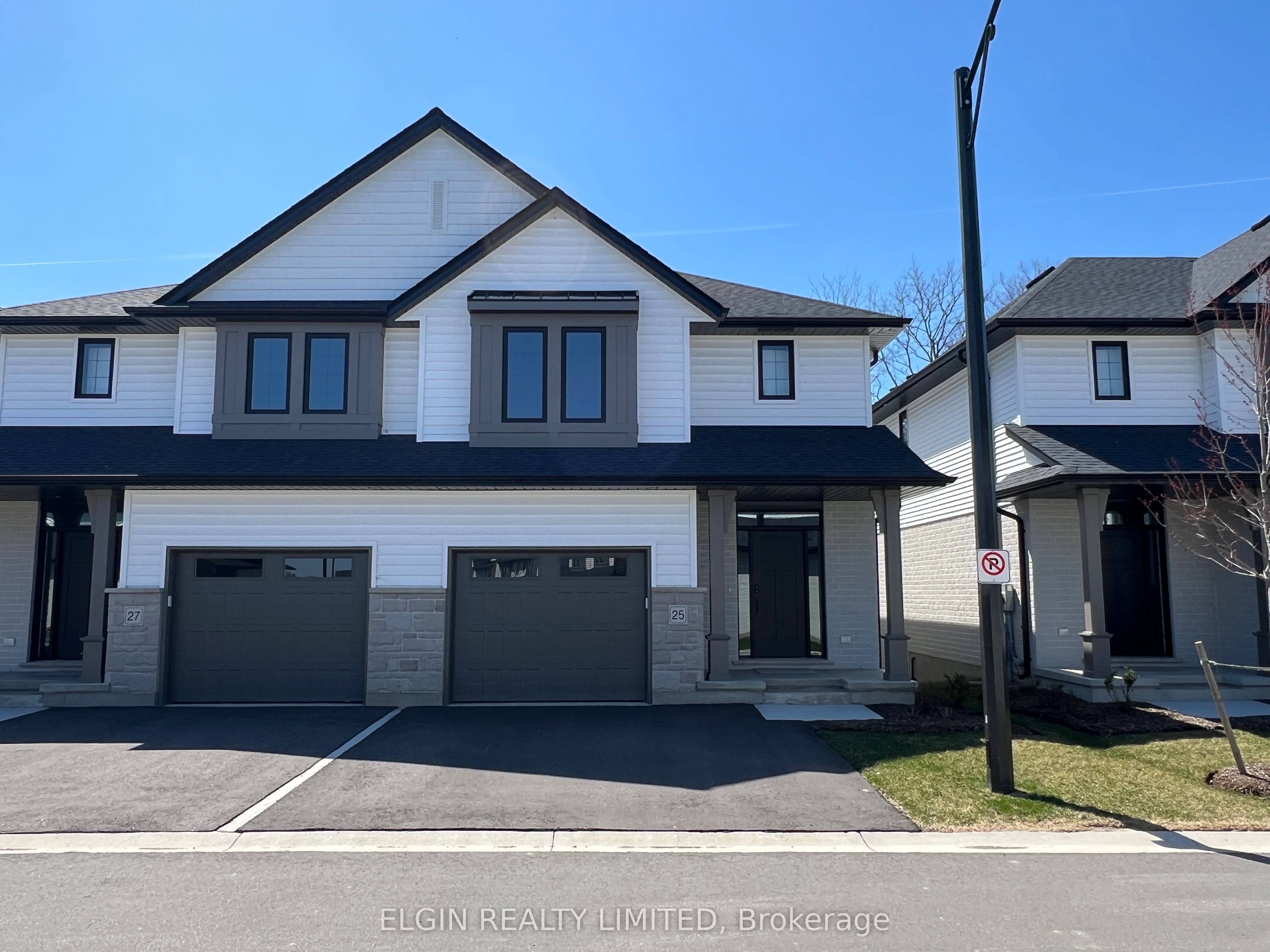 25-49 Royal Dornoch Drive Property Photo 1