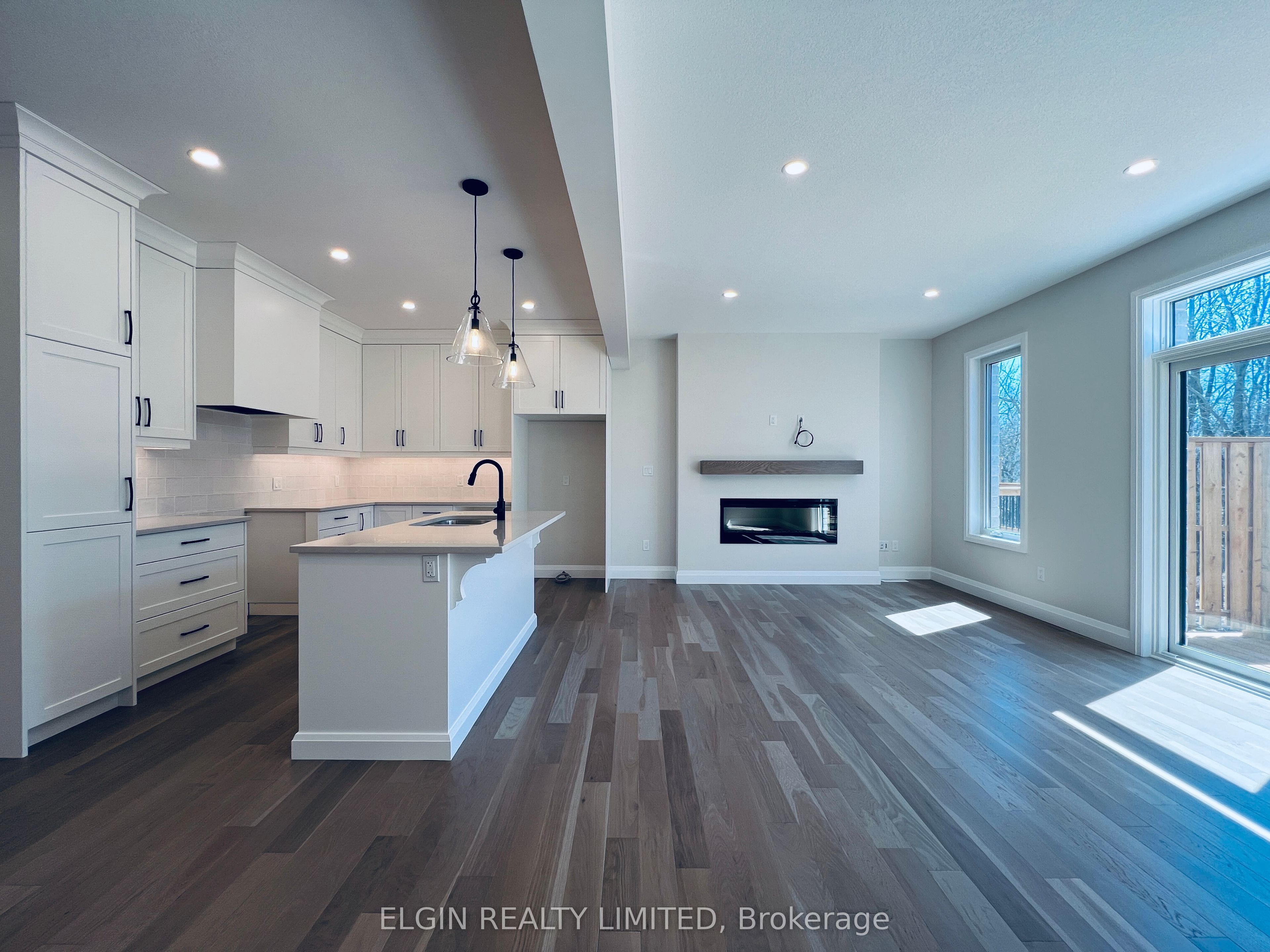 25-49 Royal Dornoch Drive Property Photo 11