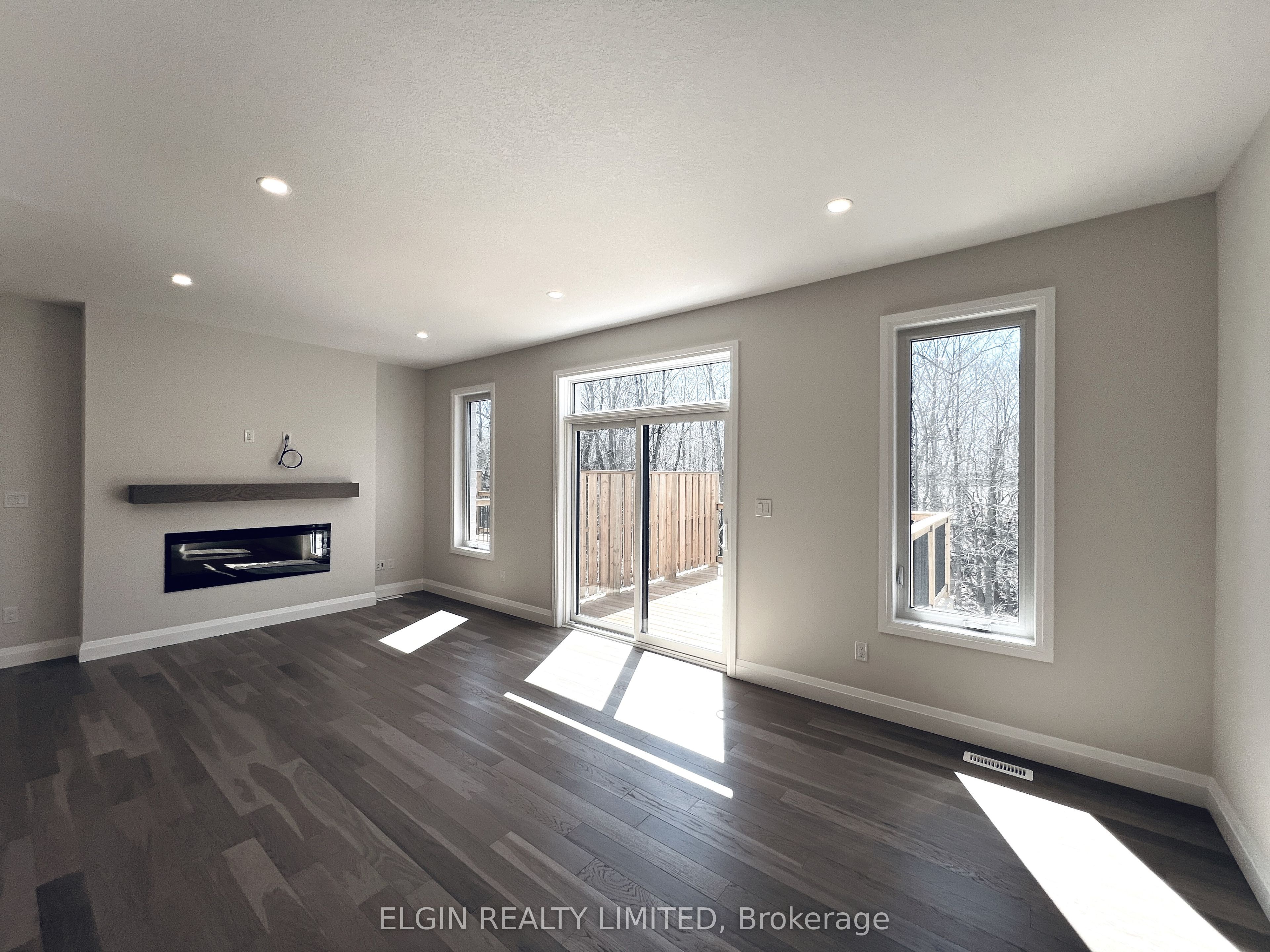 25-49 Royal Dornoch Drive Property Photo 12