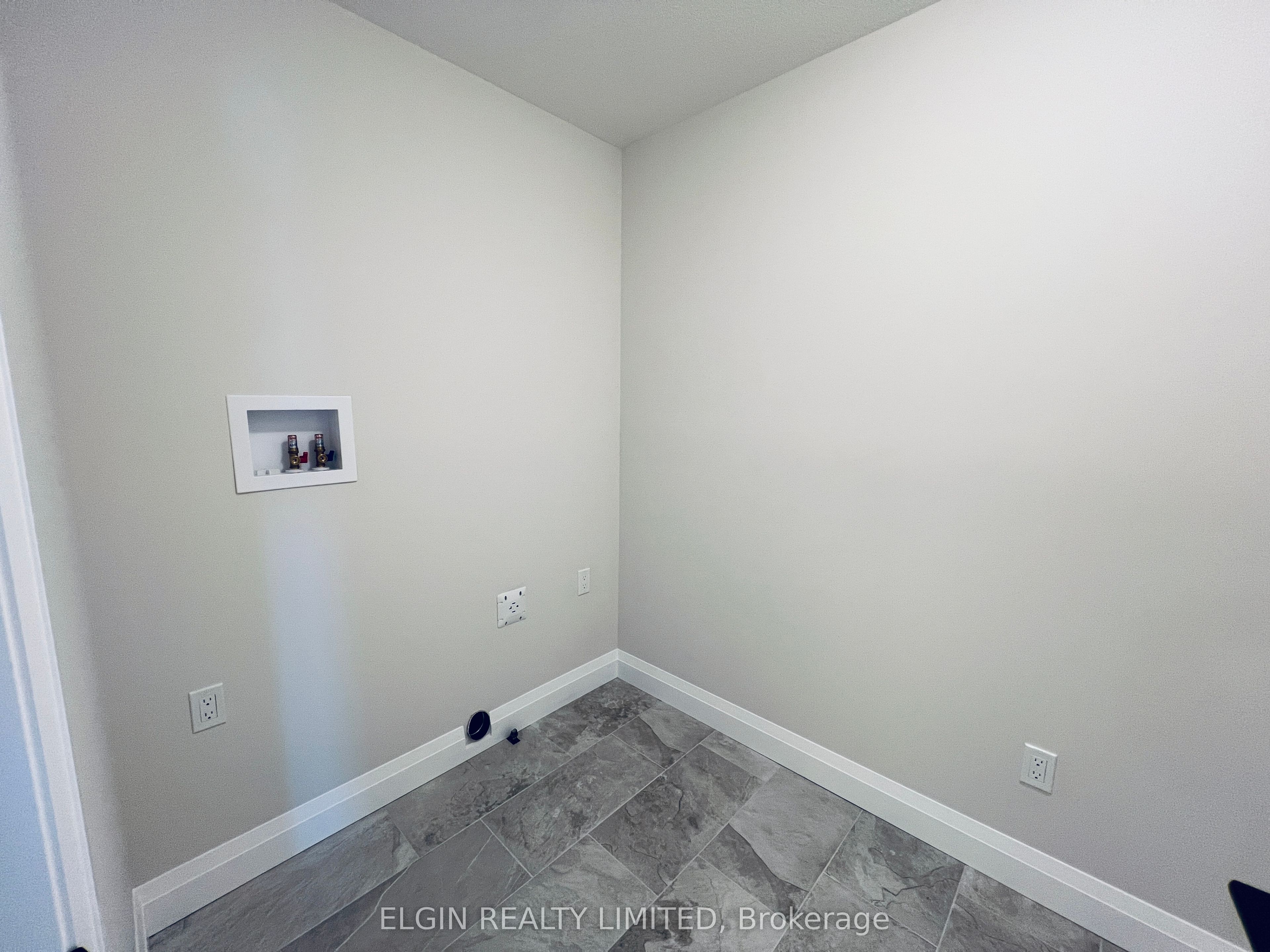25-49 Royal Dornoch Drive Property Photo 24